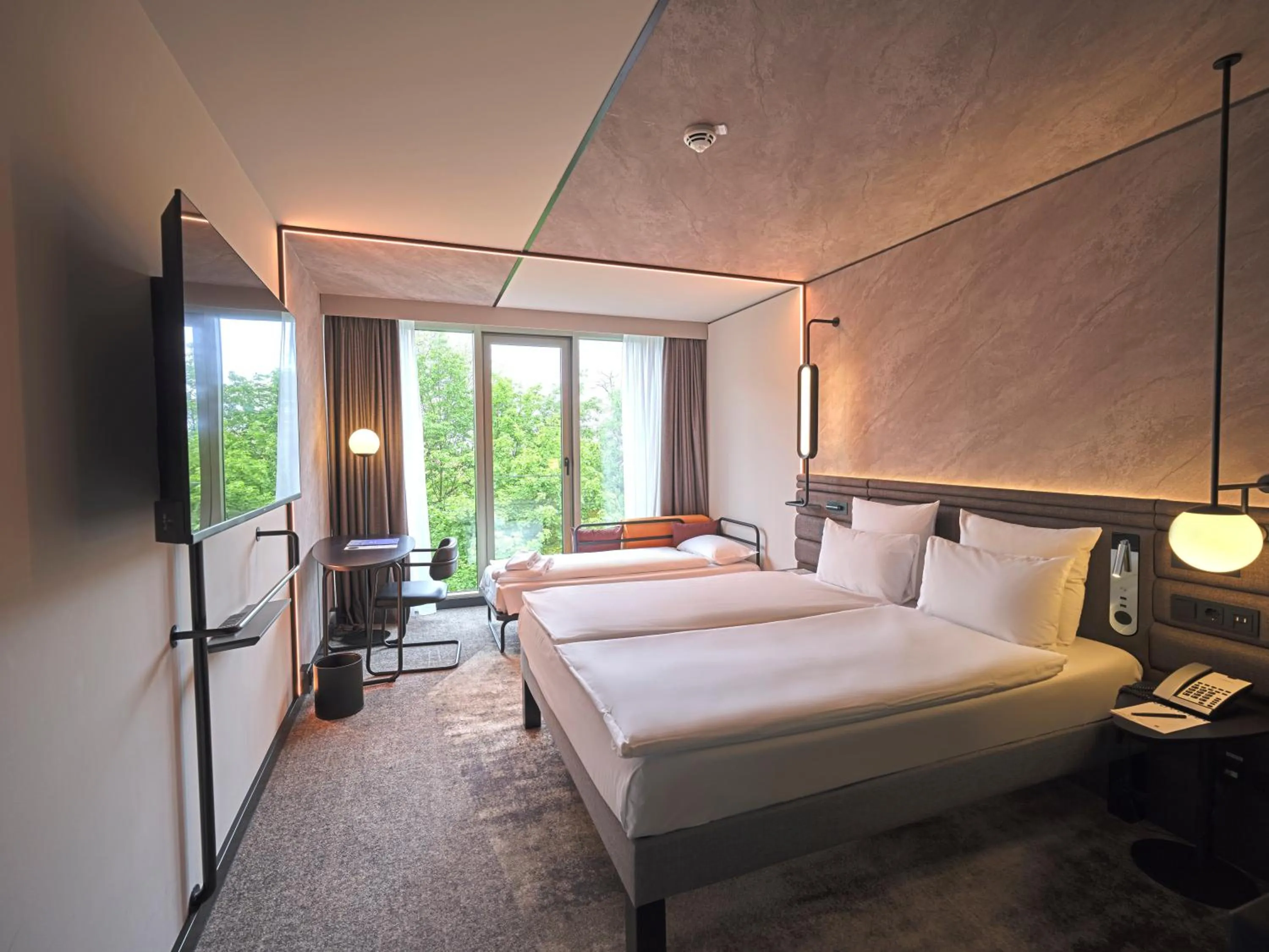 Bed in Novotel München City