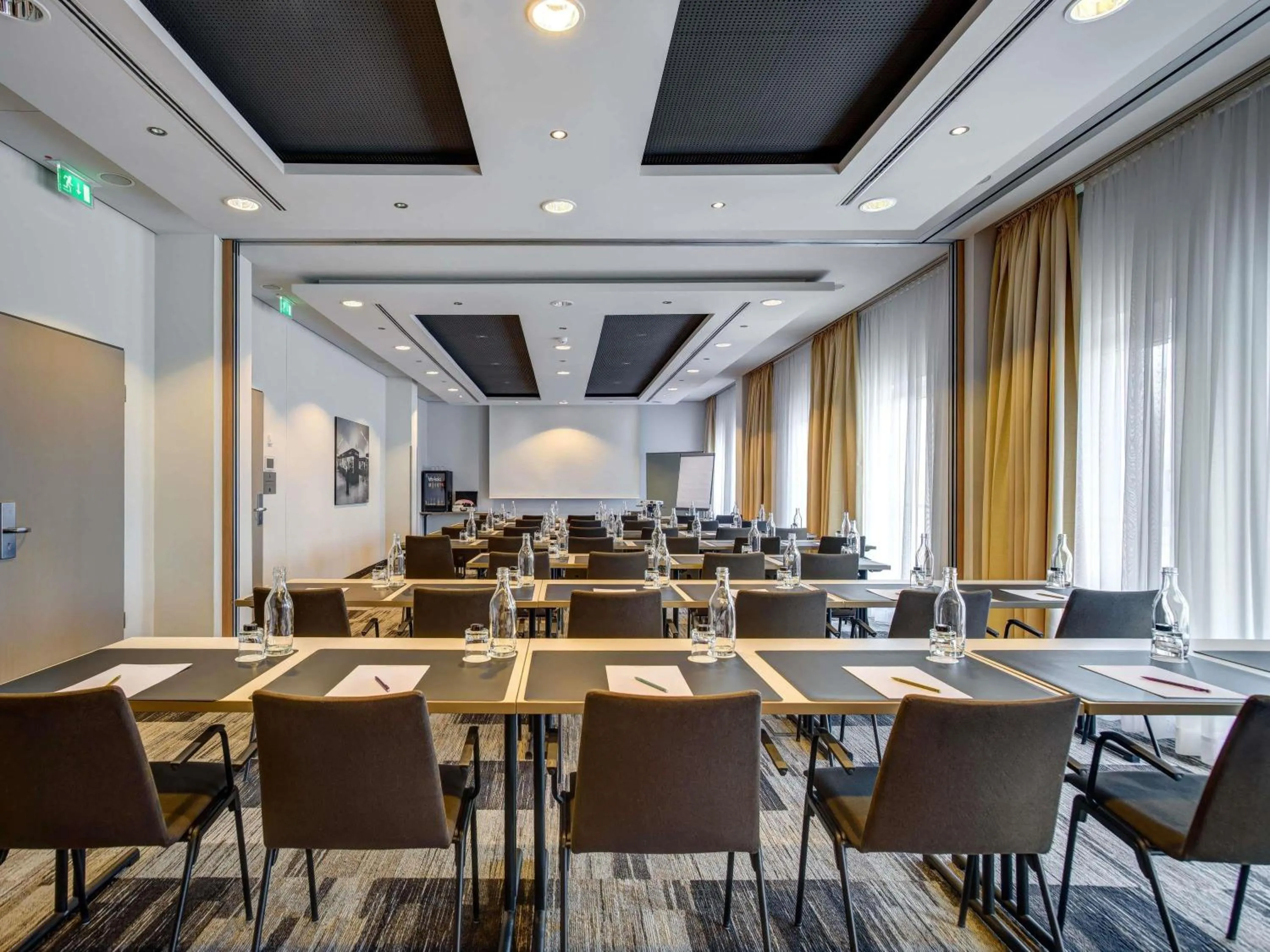 Meeting/conference room in Mercure Hotel Hamburg Mitte