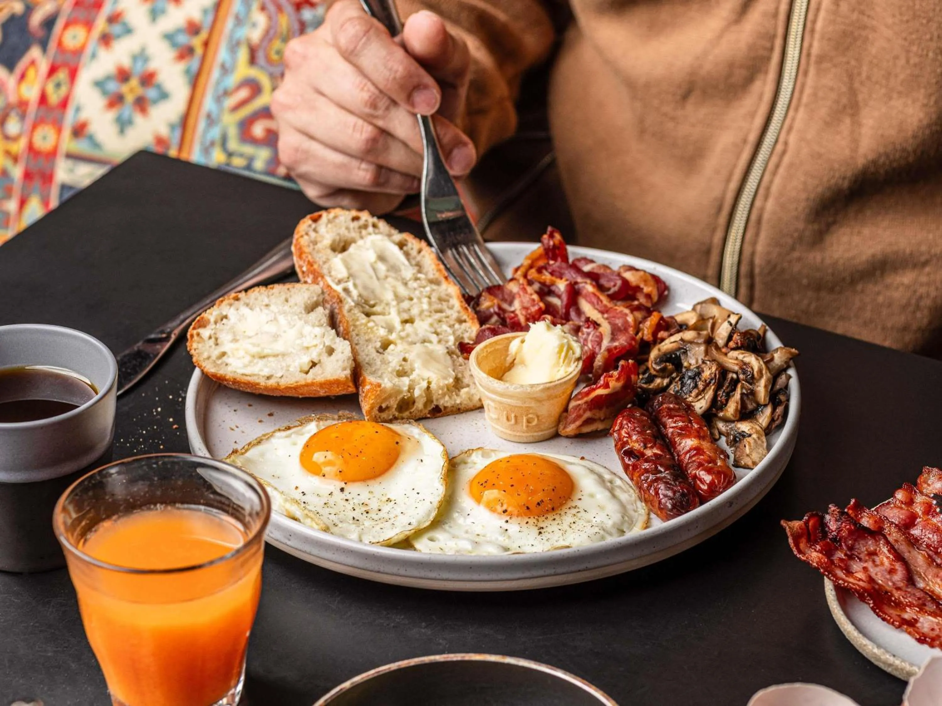 Breakfast in Mercure Hotel Hamburg Mitte