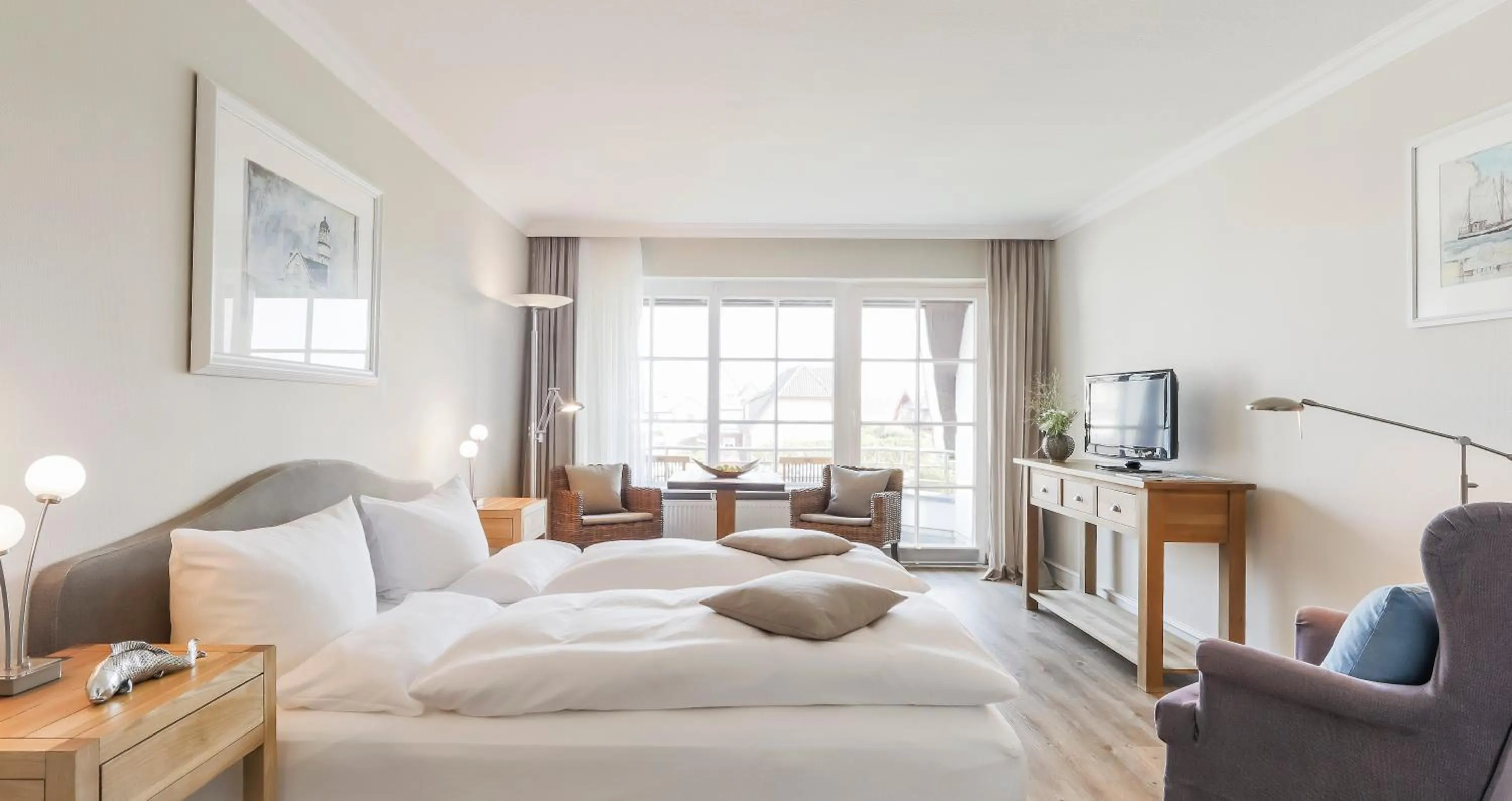 Photo of the whole room, Bed in Dorint Strandresort & Spa Westerland/Sylt