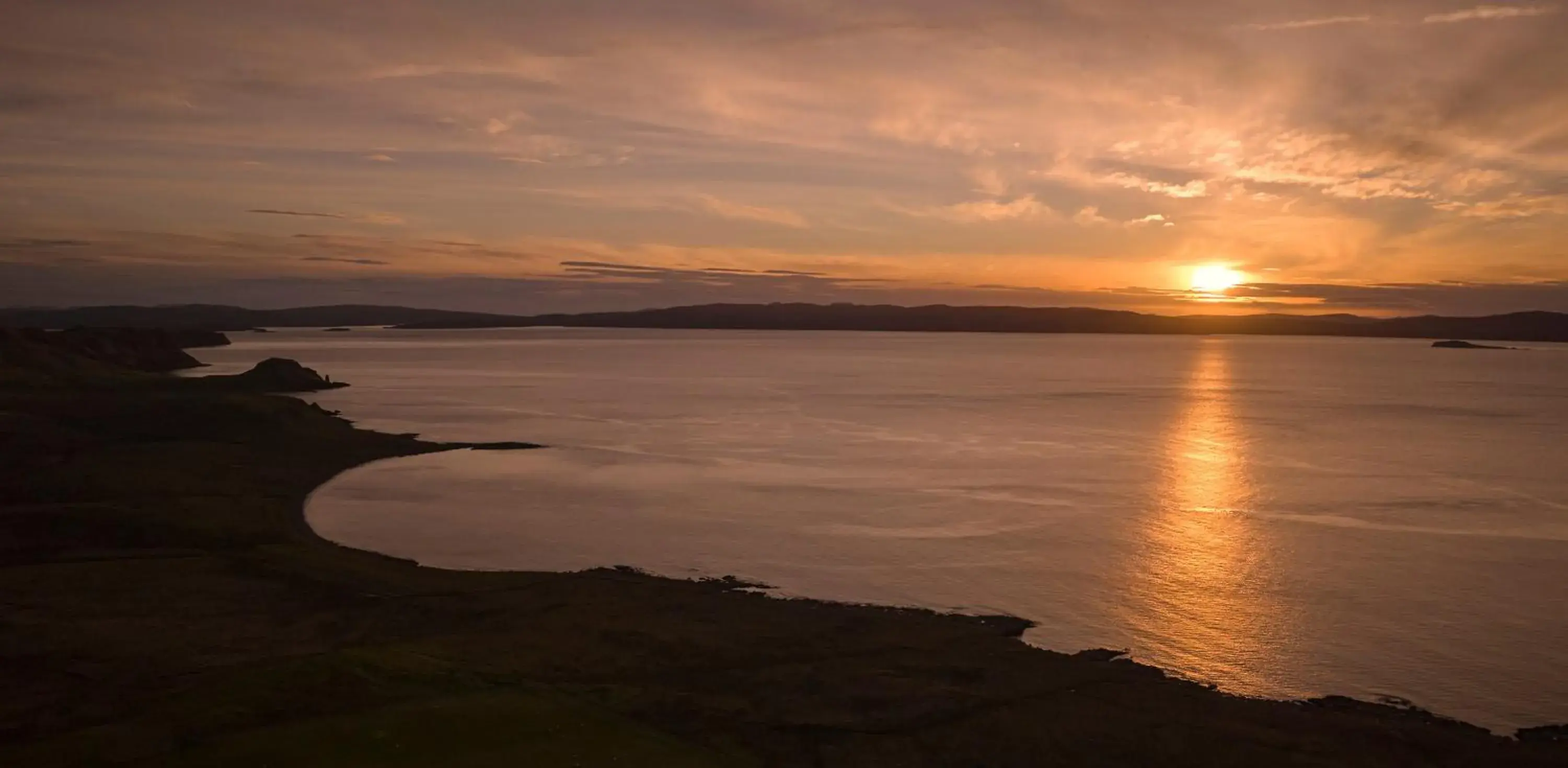 King Suite with Sea View in Monkstadt 1745 Restaurant with Rooms King Suite with Sea View in Monkstadt 1745 Restaurant with Rooms