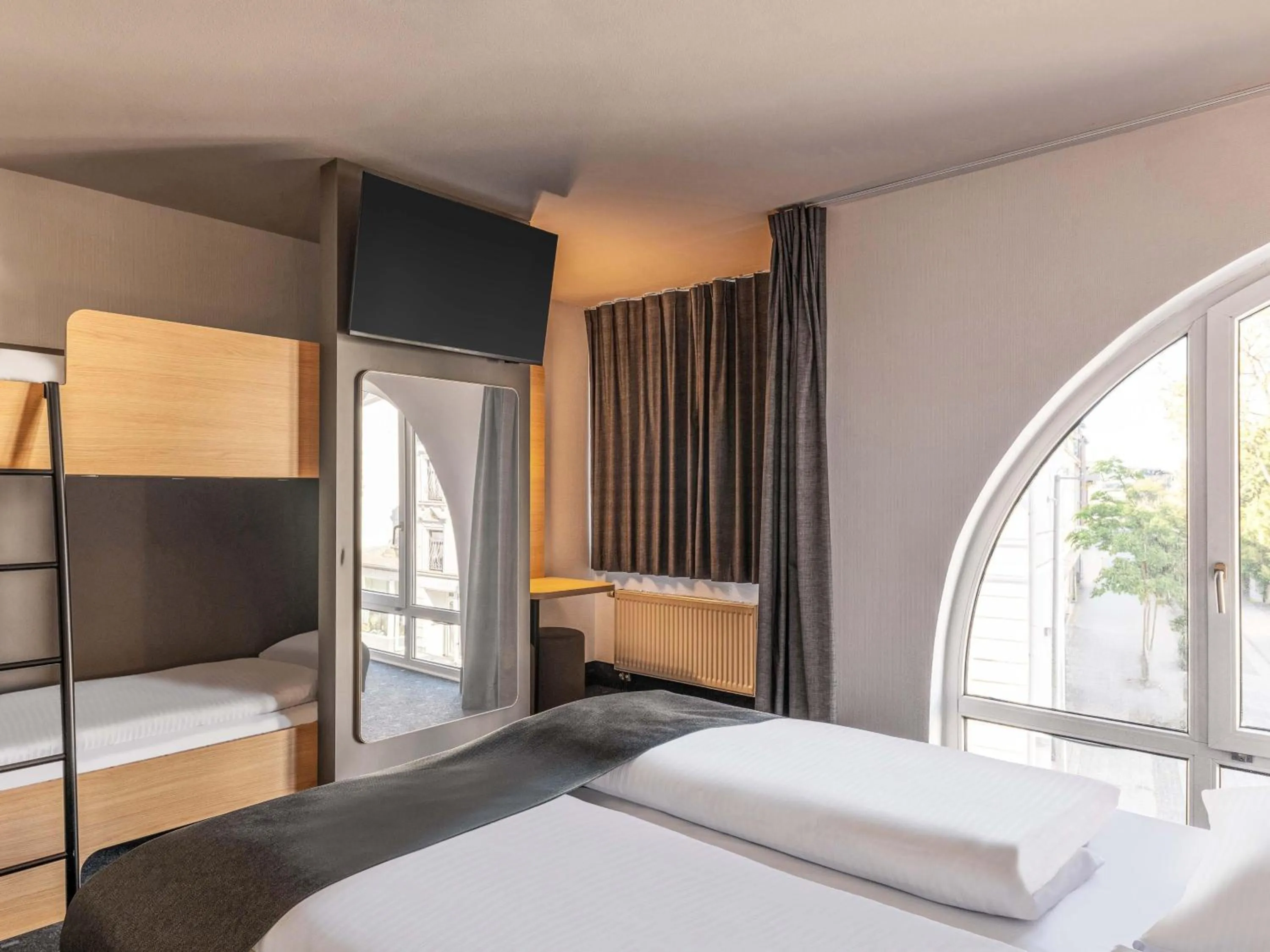 Photo of the whole room, Bed in B&B HOTEL Eschweiler