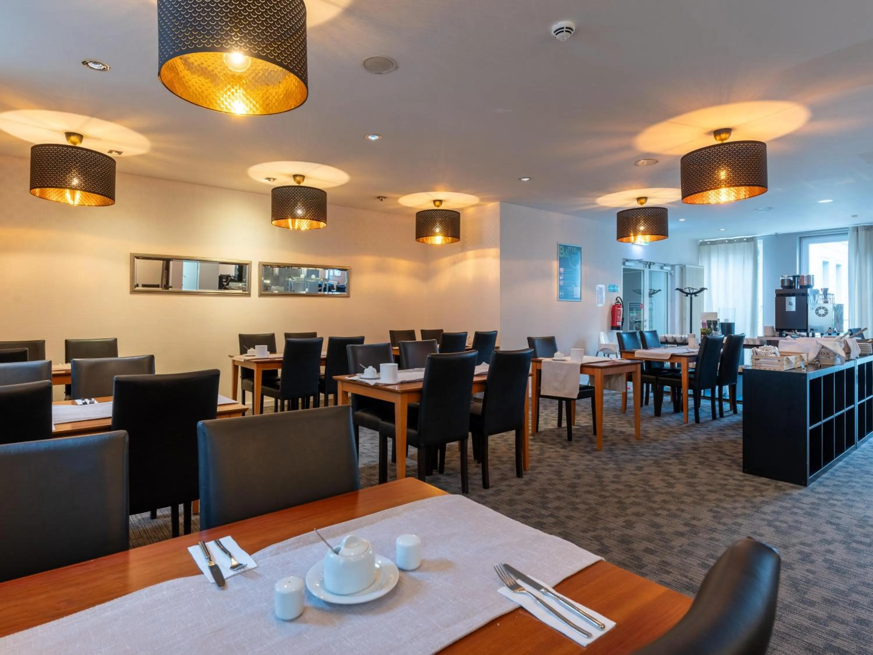 Restaurant/Places to Eat in Best Western Hotel de Ville