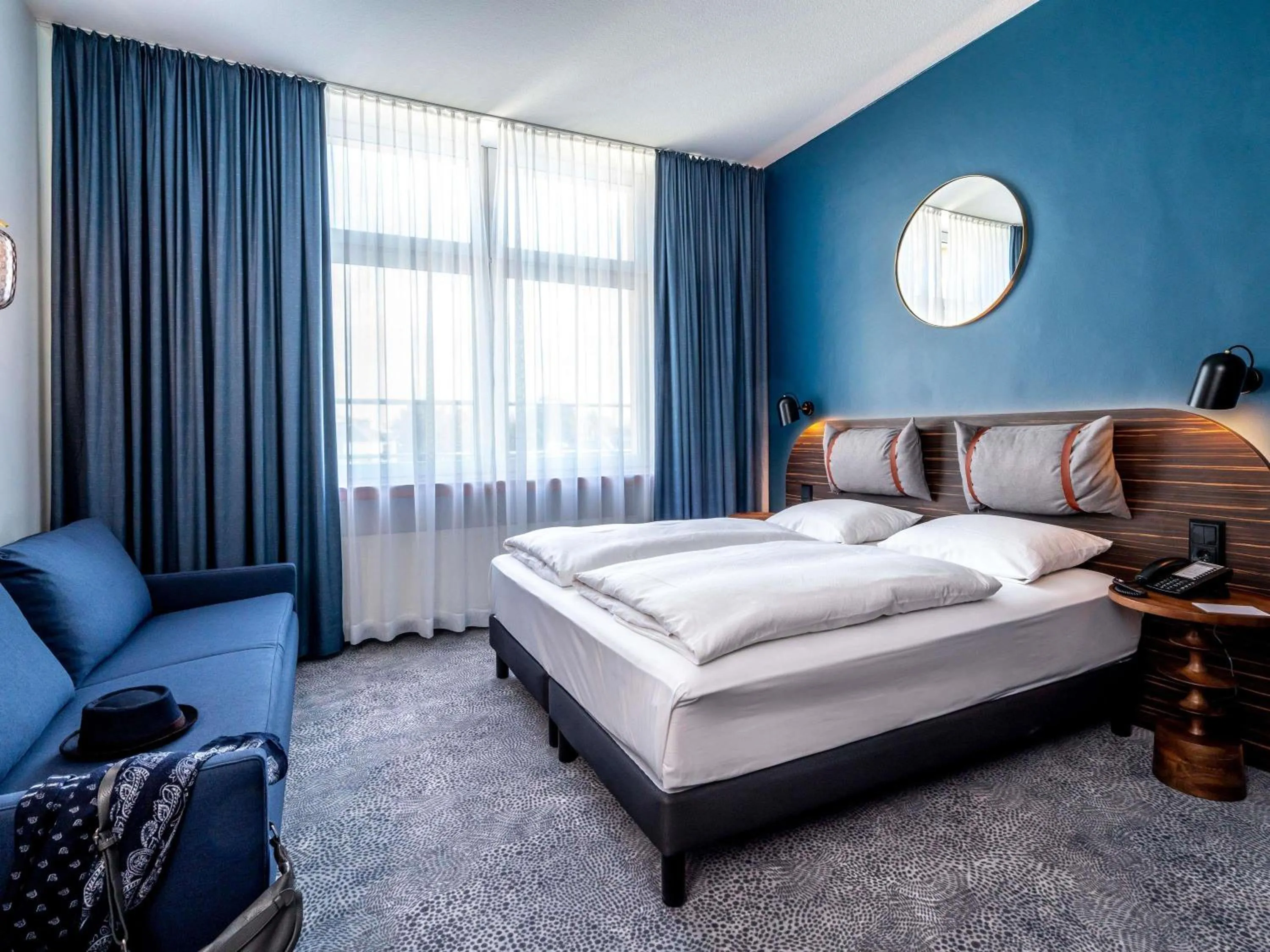 Bedroom, Bed in Mercure Hotel Luebeck City Center