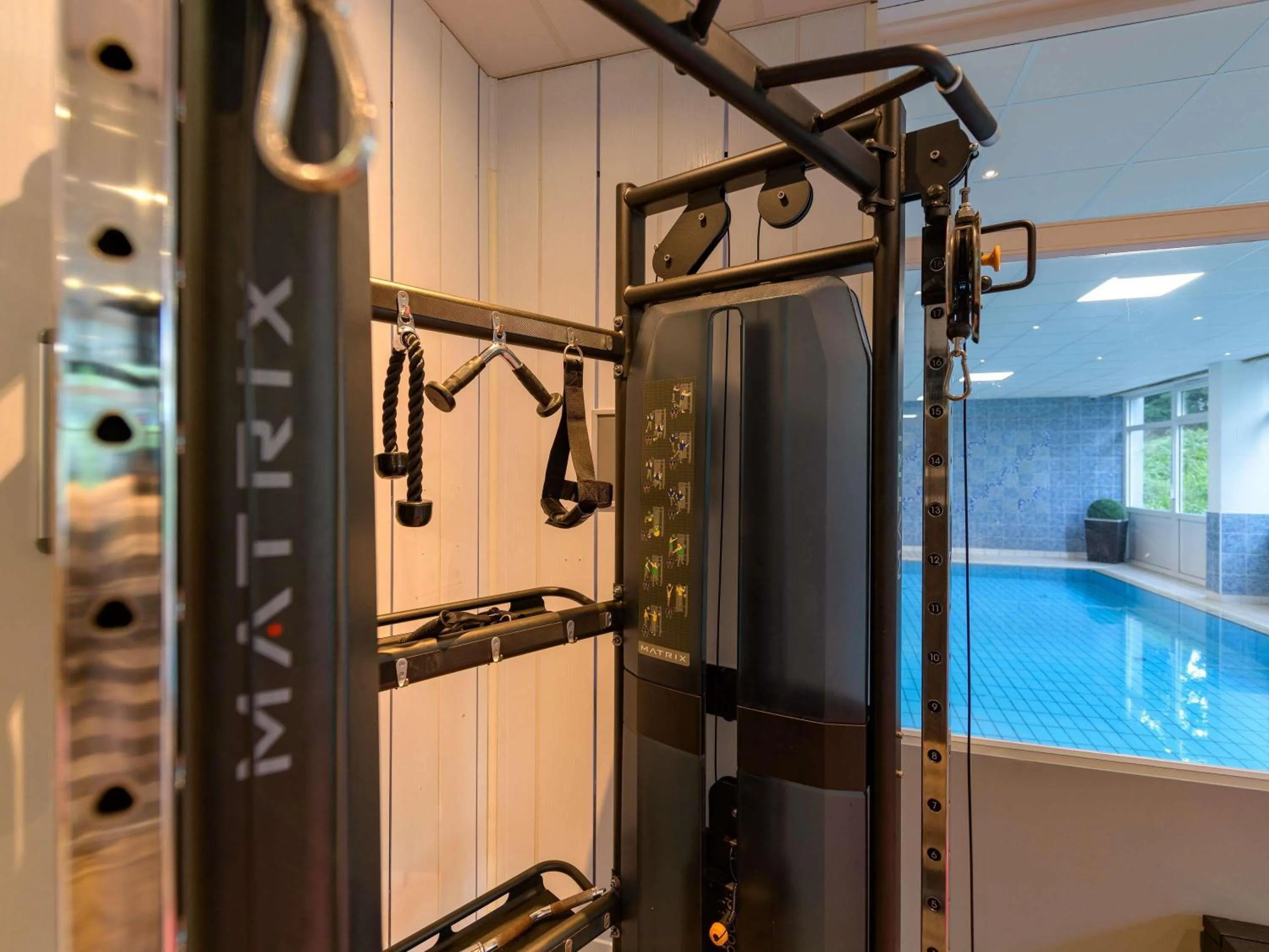 Fitness centre/facilities in Mercure Hotel Köln West