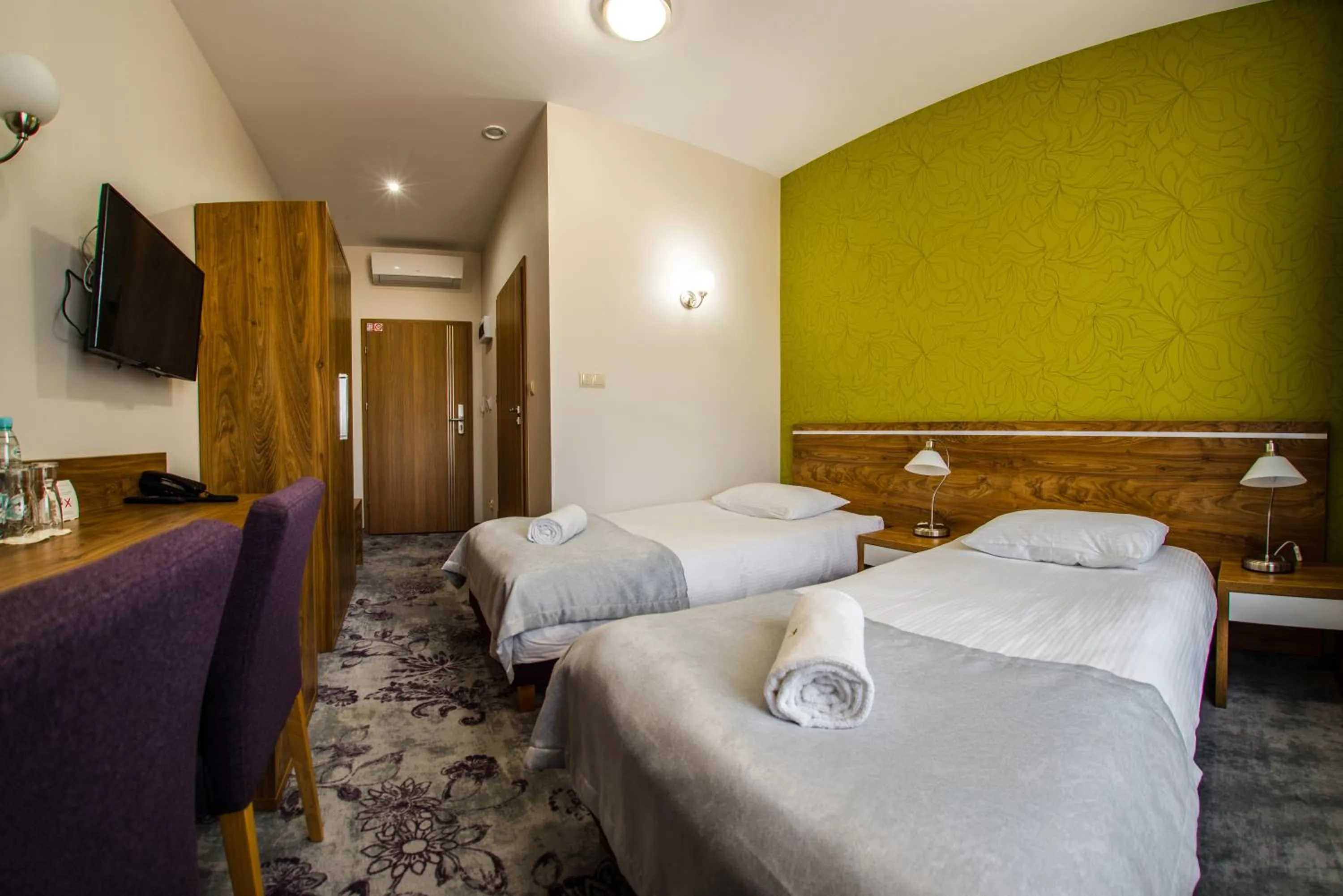 Bed in Hotel Polonia