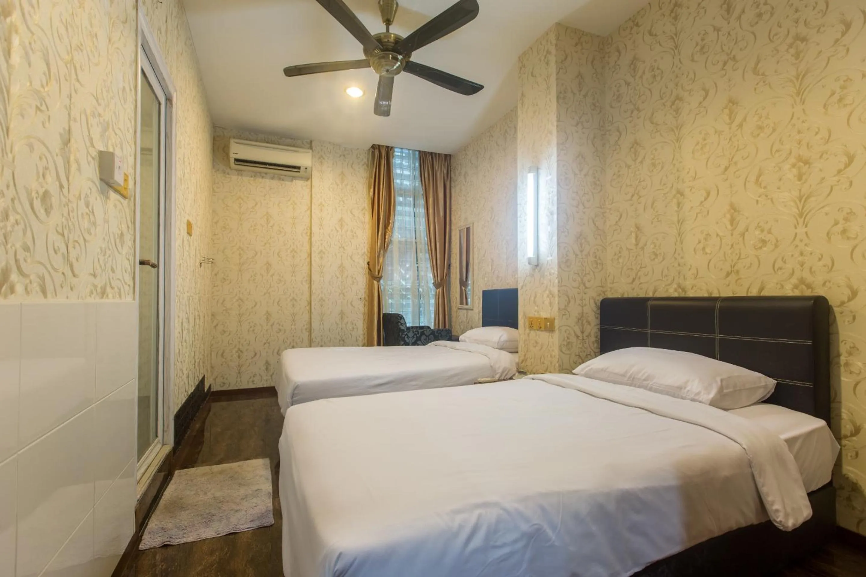 Bedroom, Bed in Hotel O Rebecca's Homes