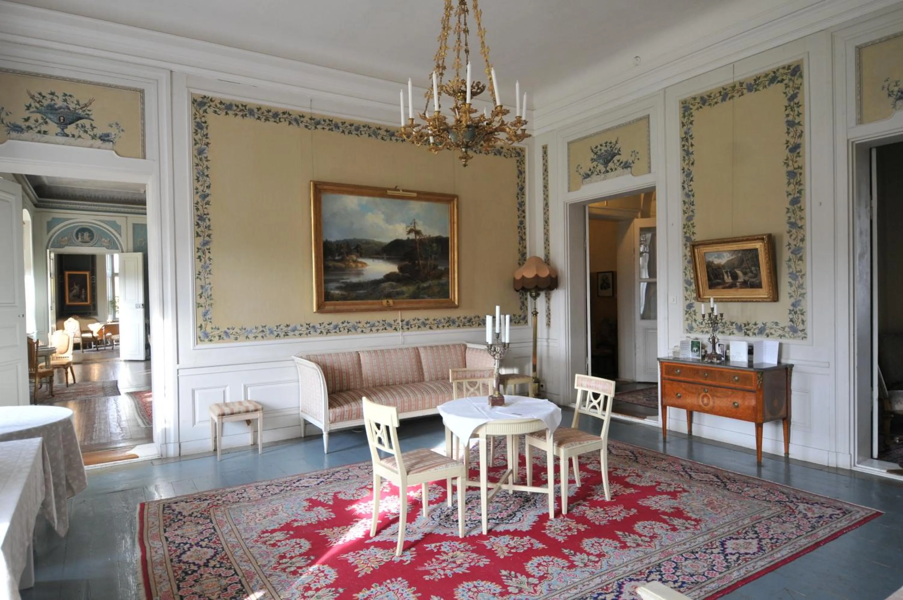 Decorative detail in Husby Säteri