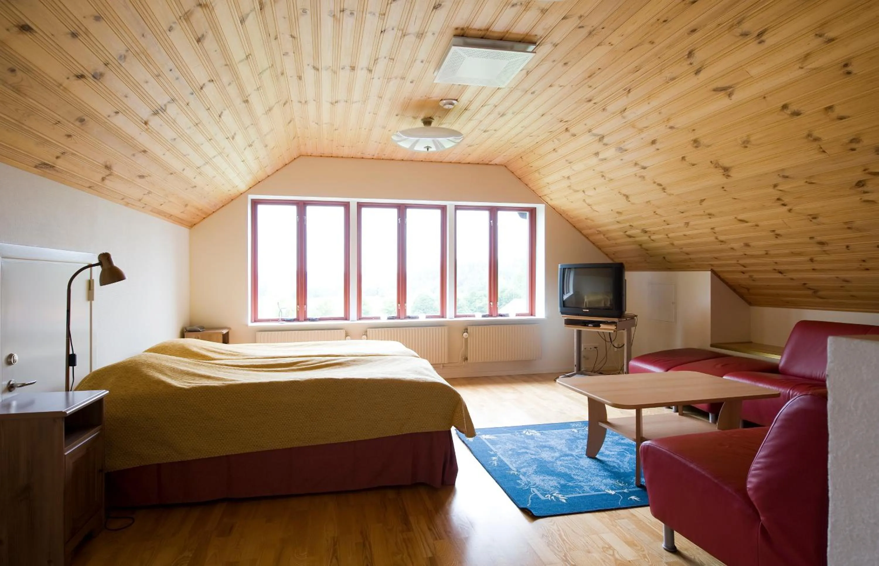 Photo of the whole room, Bed in Husby Säteri