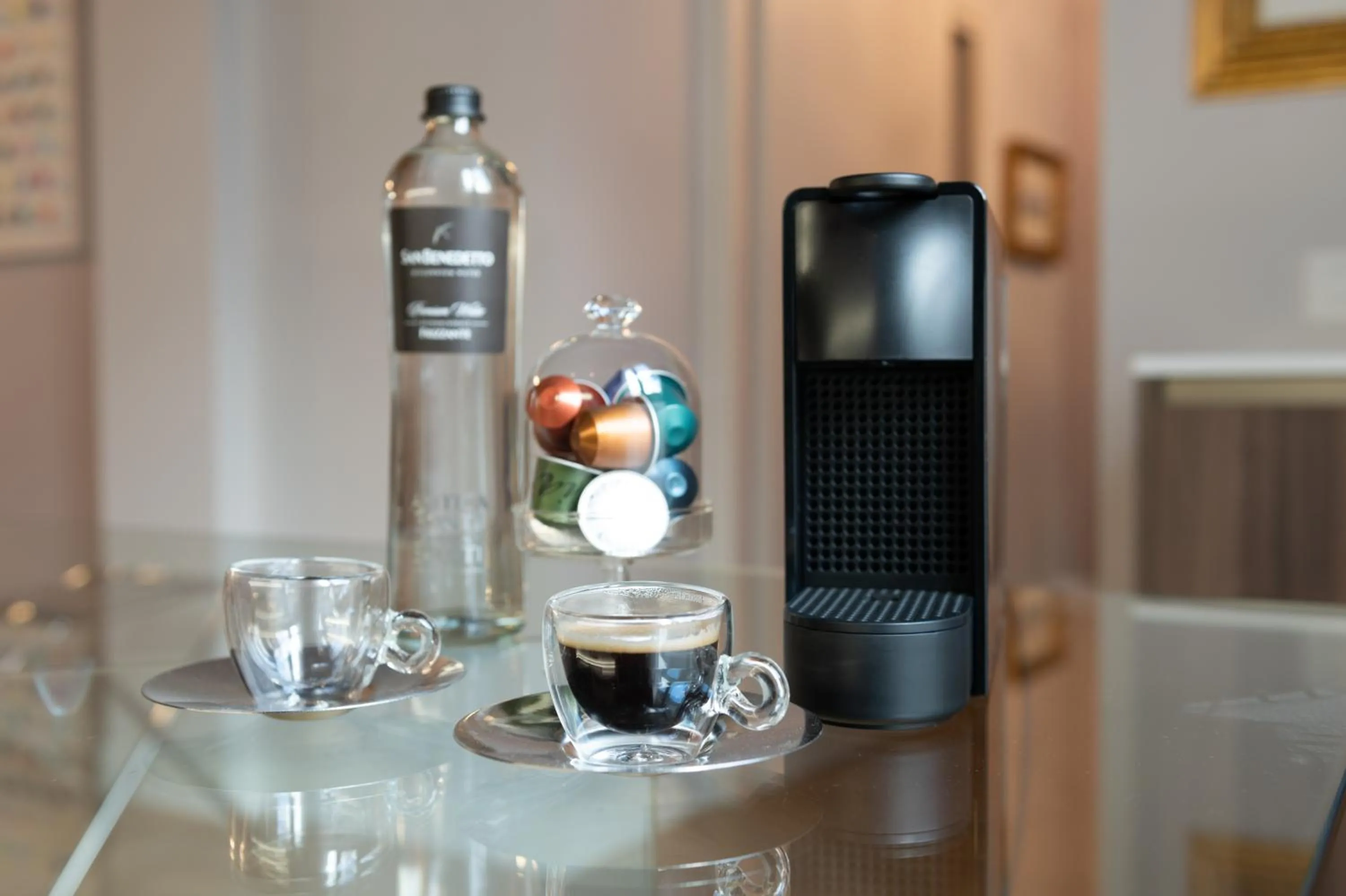 Coffee/tea facilities in Kairos by Florence Art Apartments
