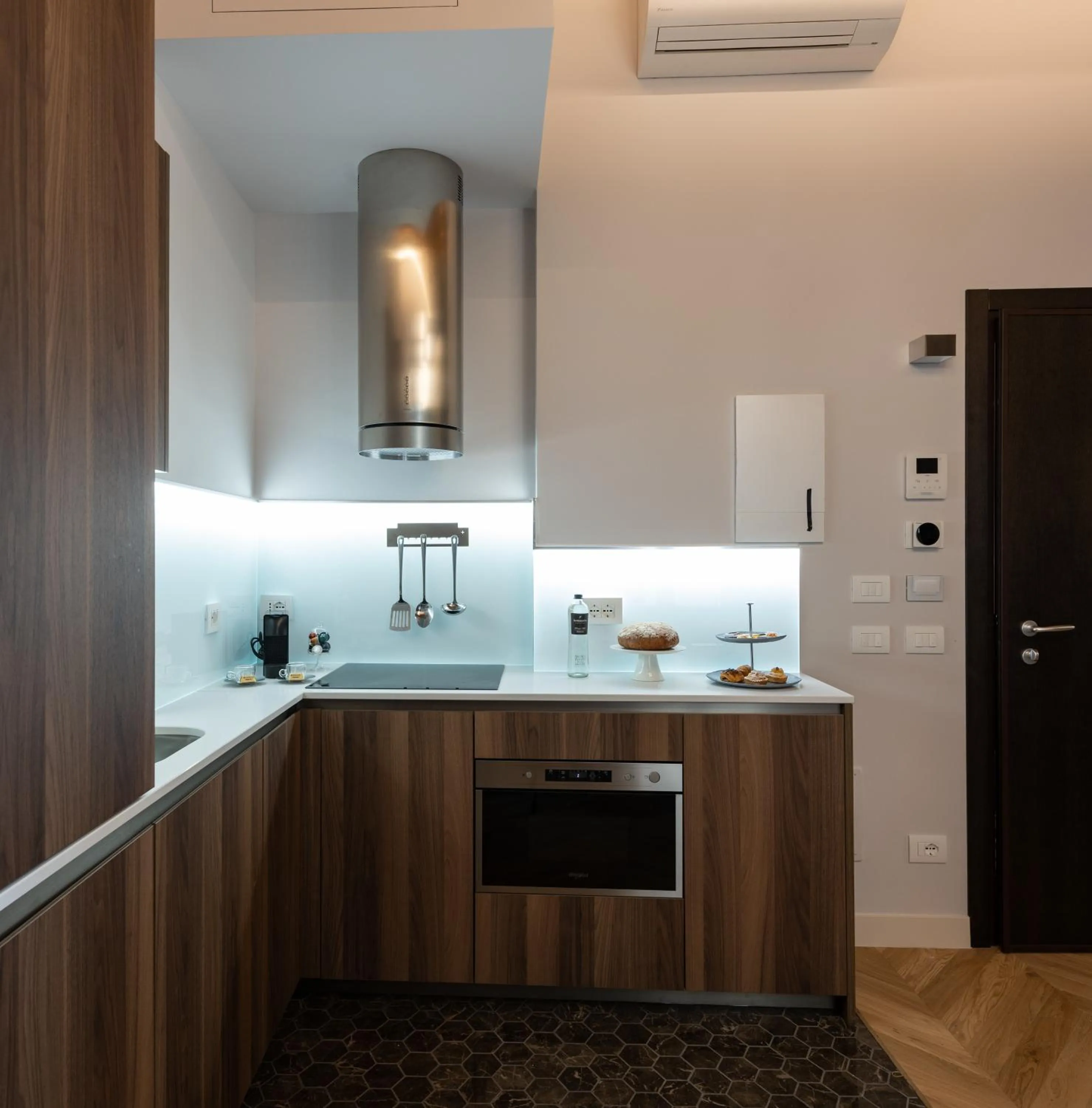 Kitchen or kitchenette in Kairos by Florence Art Apartments