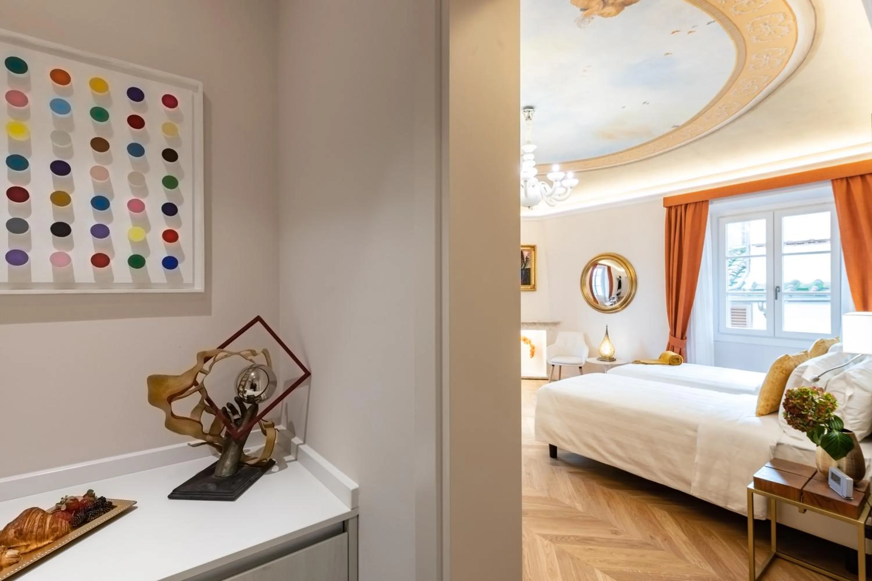 Photo of the whole room, Bed in Kairos by Florence Art Apartments