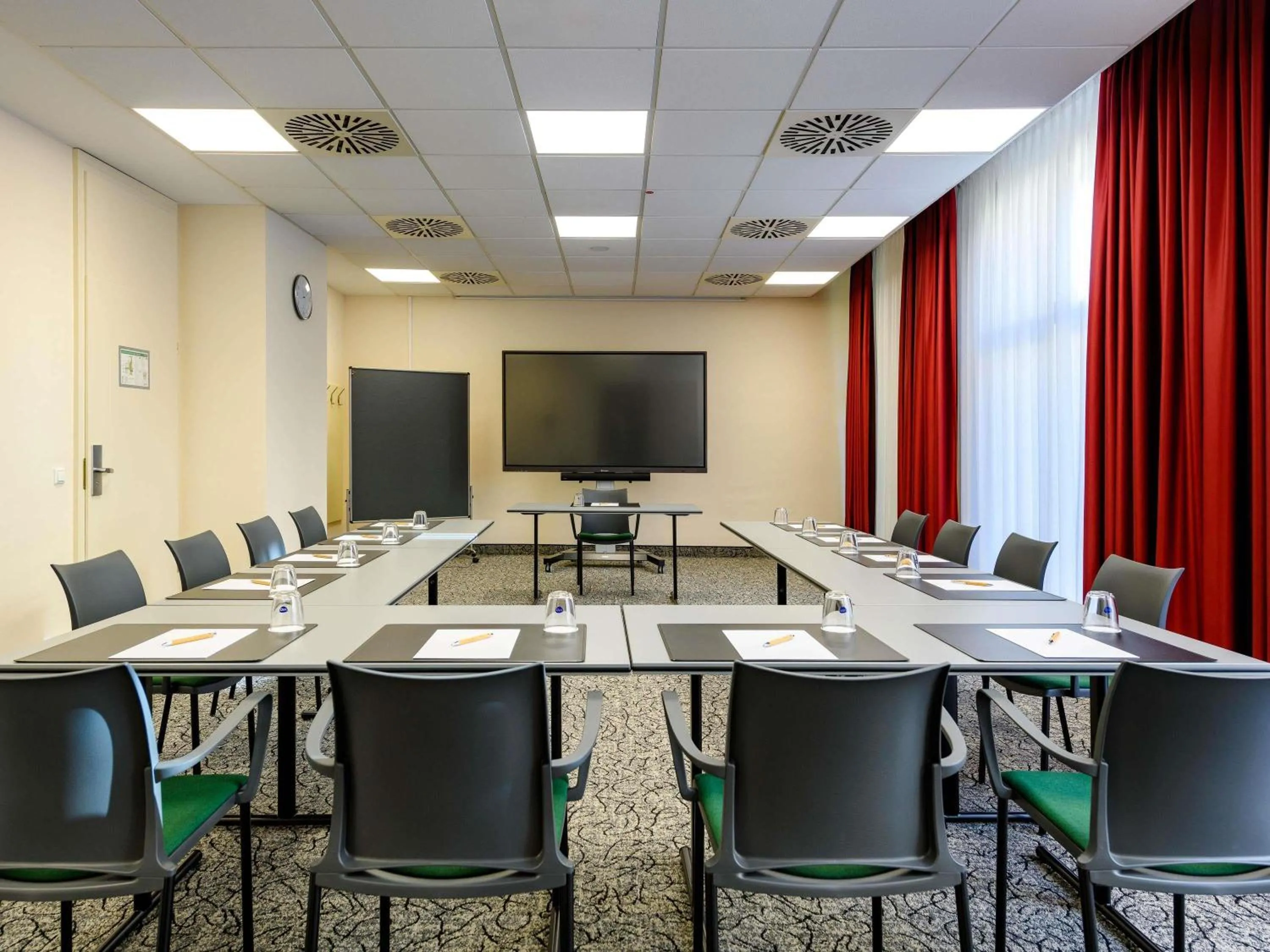 Meeting/conference room in Mercure Hotel Erfurt Altstadt