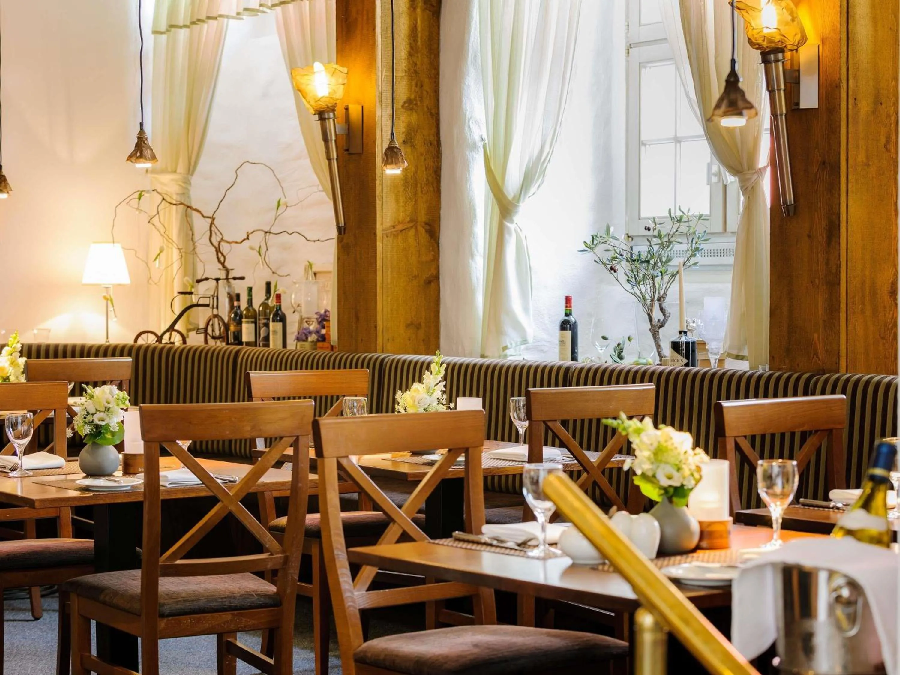 Restaurant/places to eat in Mercure Hotel Erfurt Altstadt