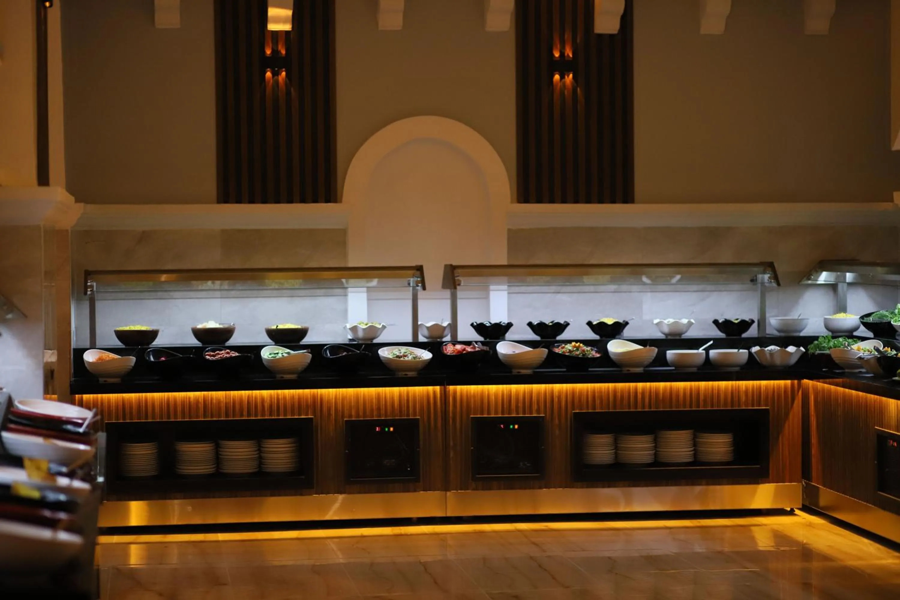 Restaurant/places to eat in Emin Koçak Termal & Spa - Convention Center