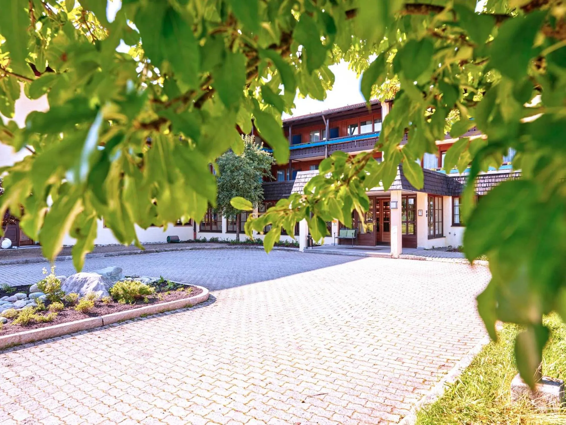 Property building in Das Wiesgauer - Alpenhotel Inzell
