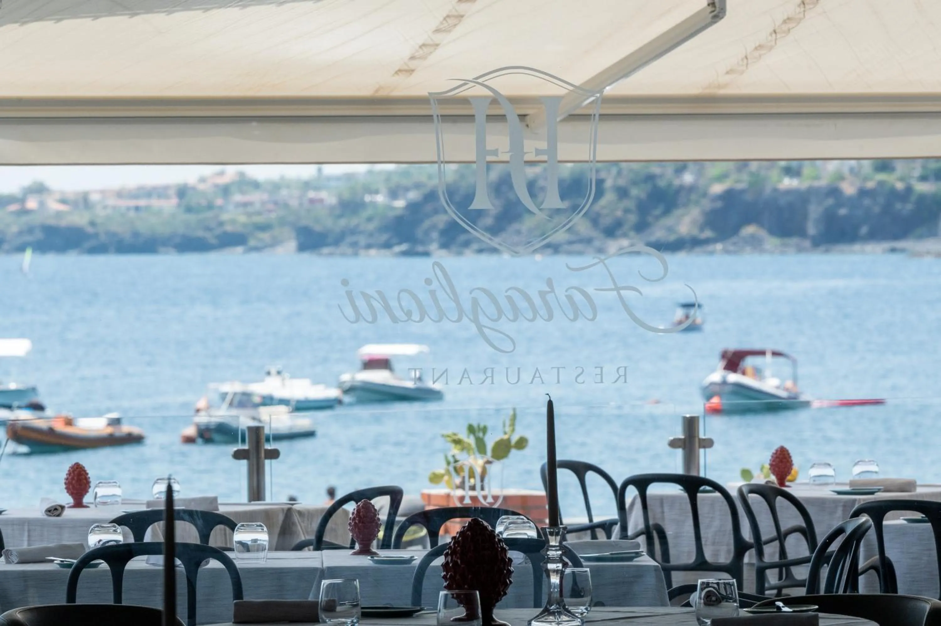 Restaurant/places to eat in Grand Hotel Faraglioni