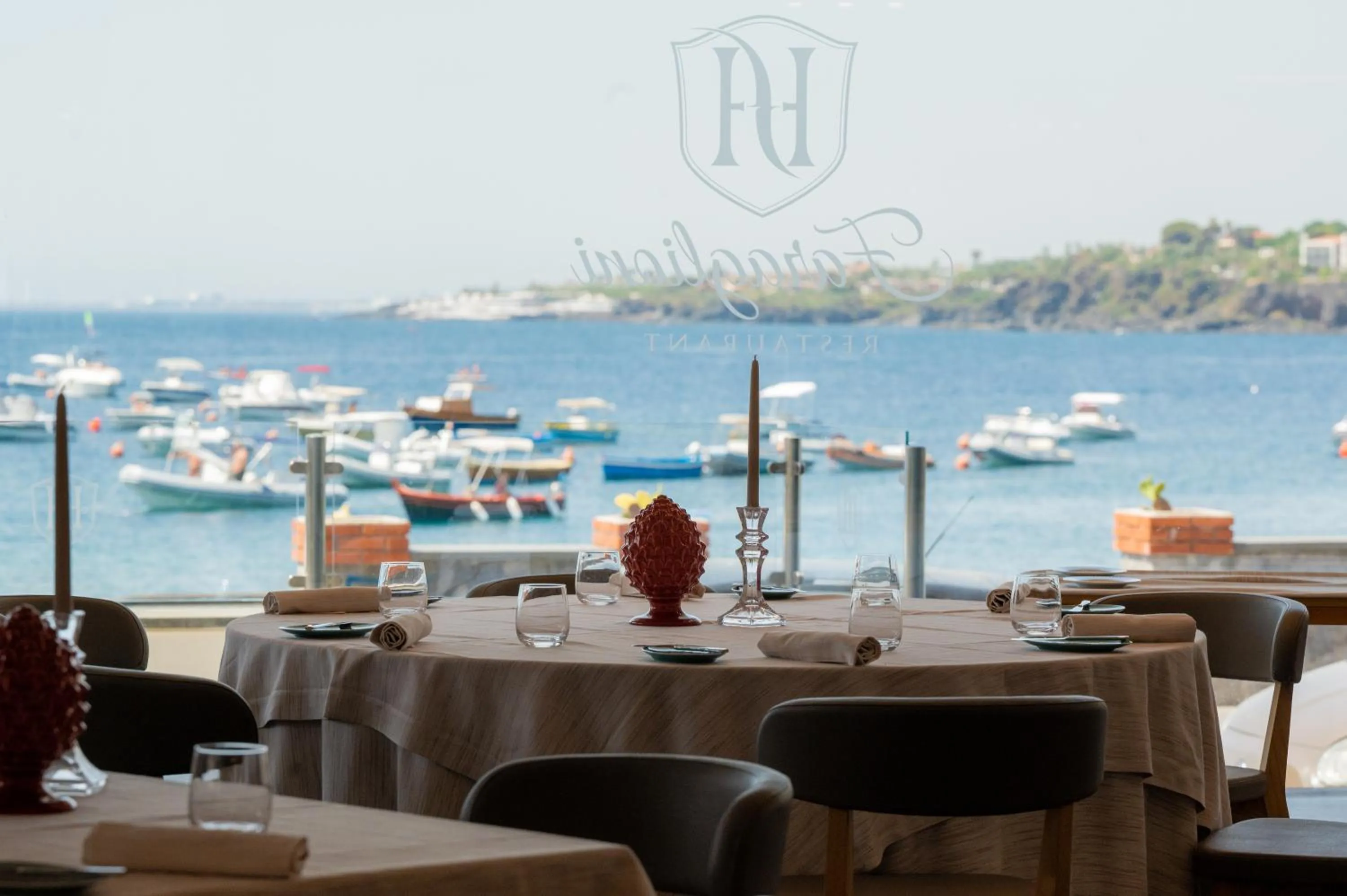 Restaurant/places to eat in Grand Hotel Faraglioni