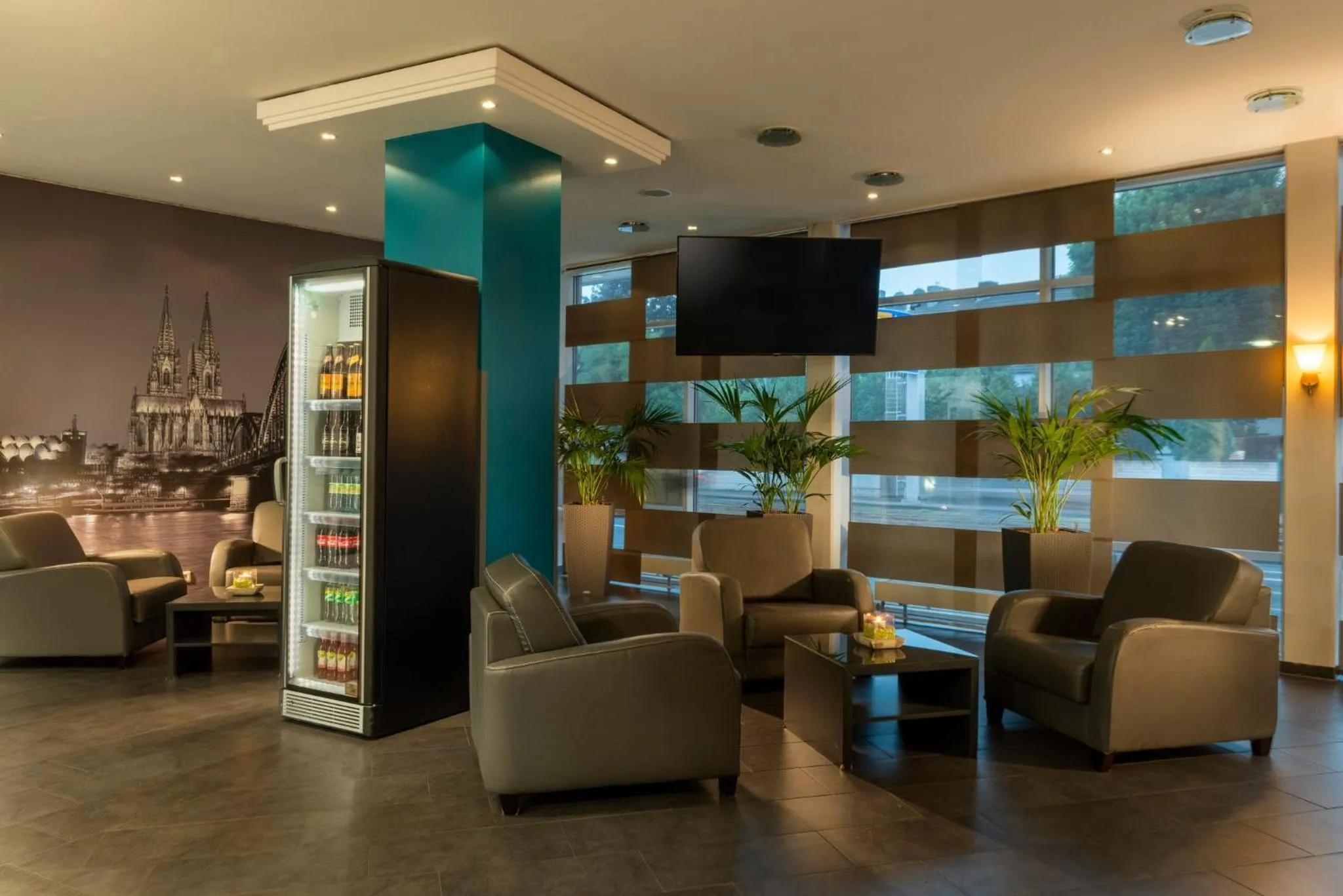 Lobby or reception in Essential by Dorint Köln-Junkersdorf