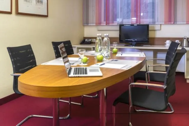 Meeting/conference room in Essential by Dorint Köln-Junkersdorf