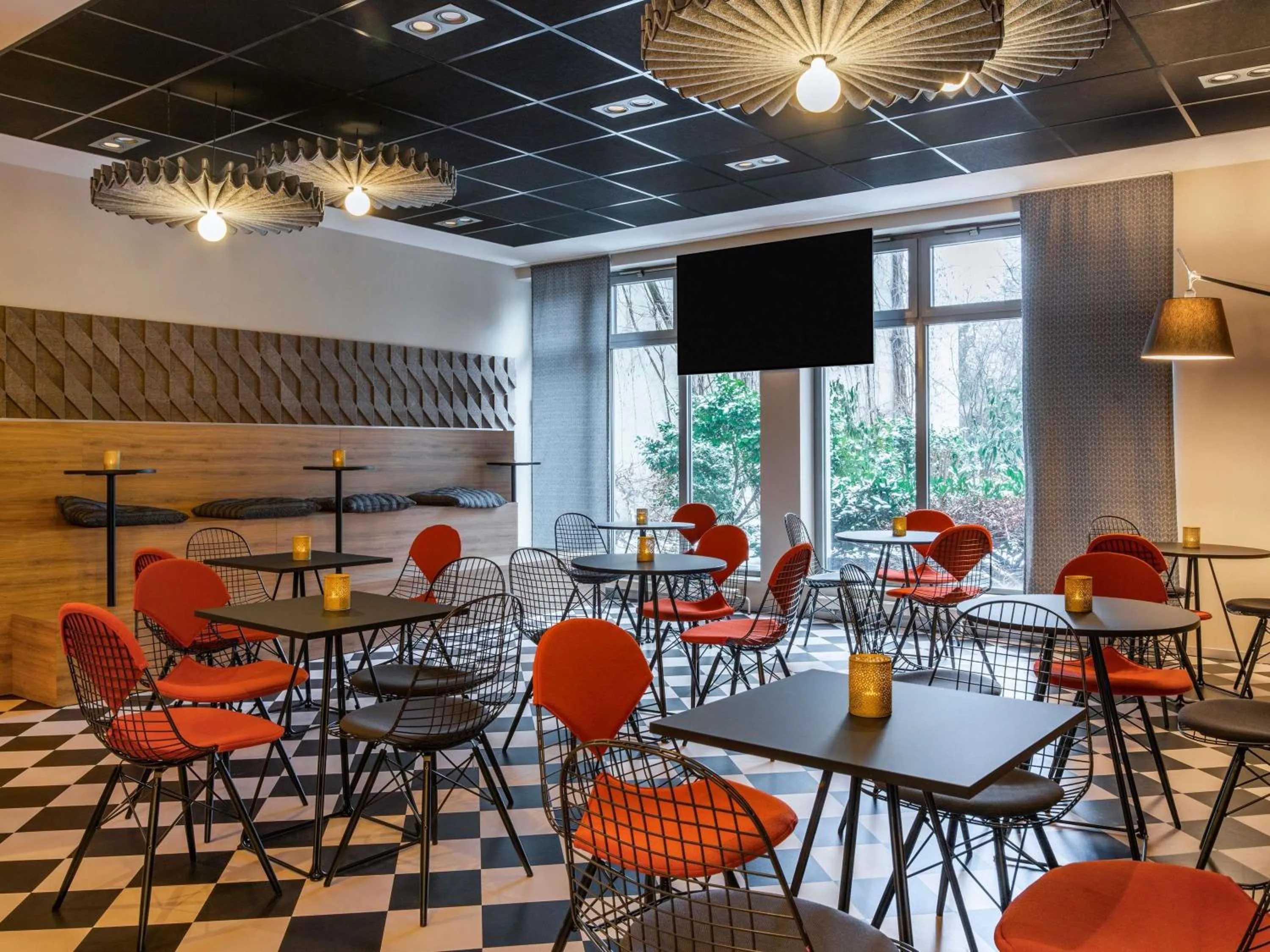 Lounge or bar in ibis Berlin Mitte