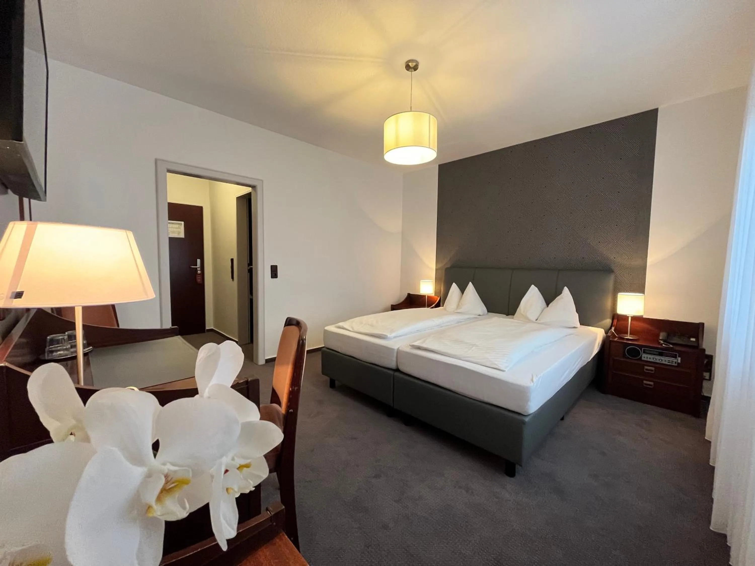 Photo of the whole room, Bed in Hotel Garni Geisler