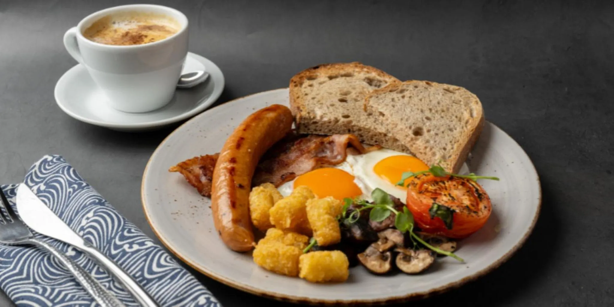 Restaurant/places to eat in AMOY by Far East Hospitality