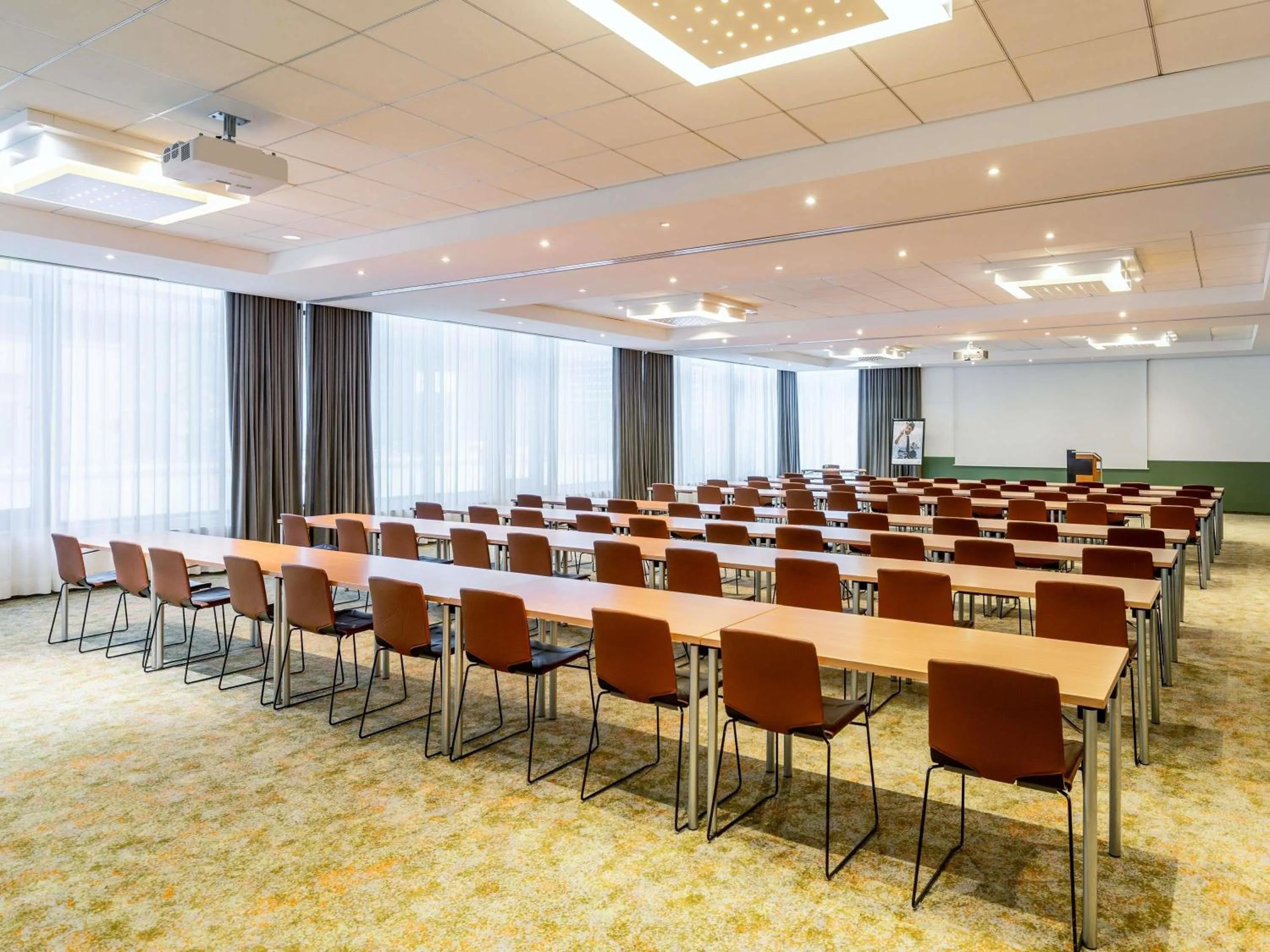 Meeting/conference room in Novotel Hamburg City Alster