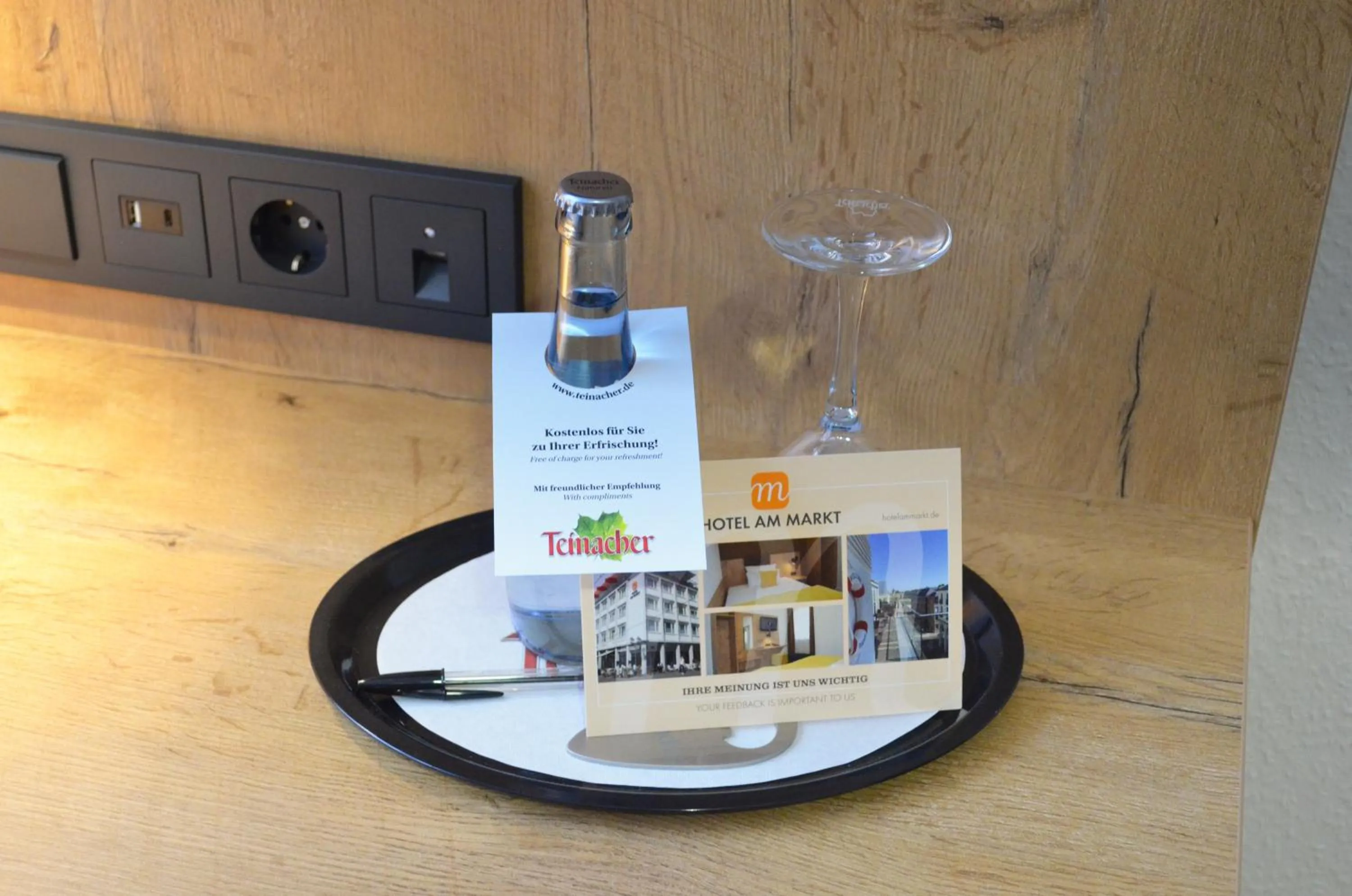 Drinks in Hotel Am Markt