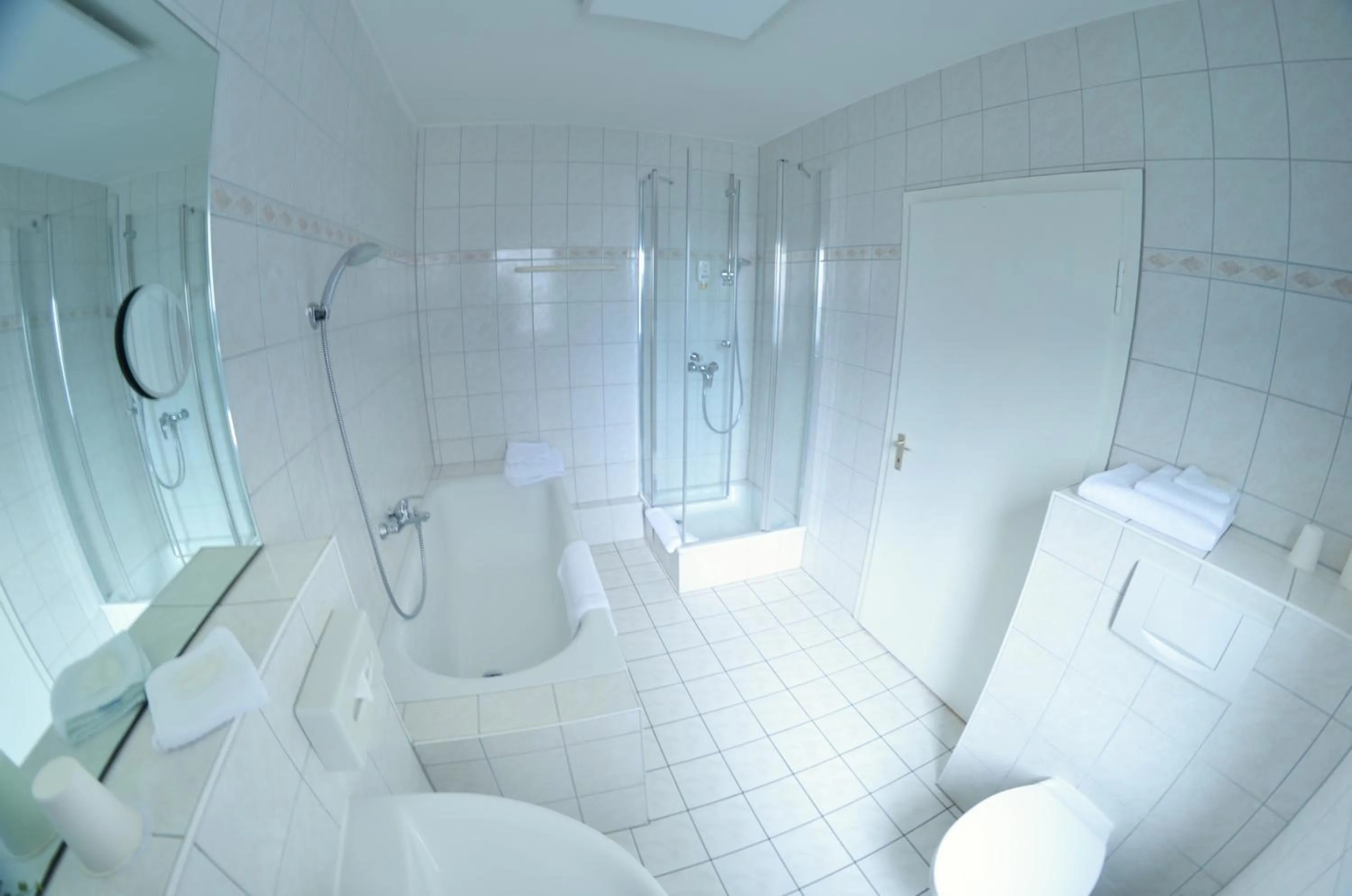 Bathroom in Hotel Am Markt