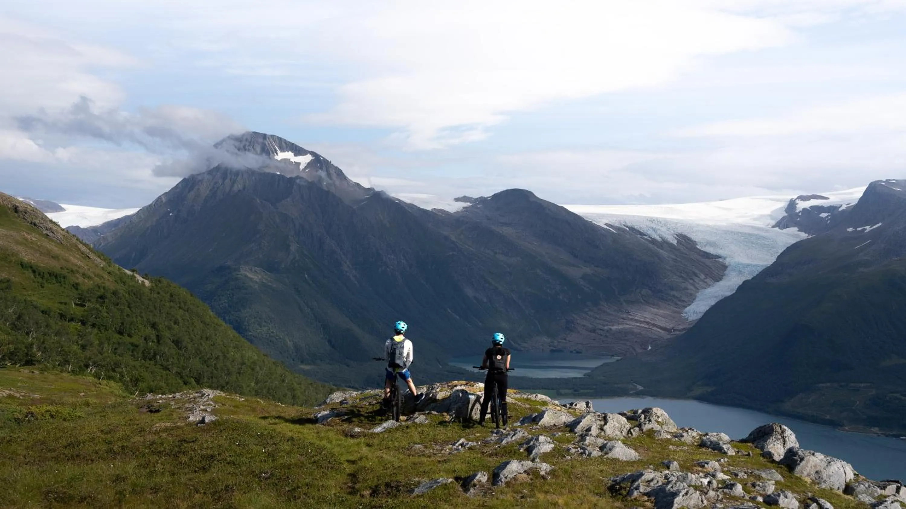 Nearby landmark in Gulbrakka Basecamp