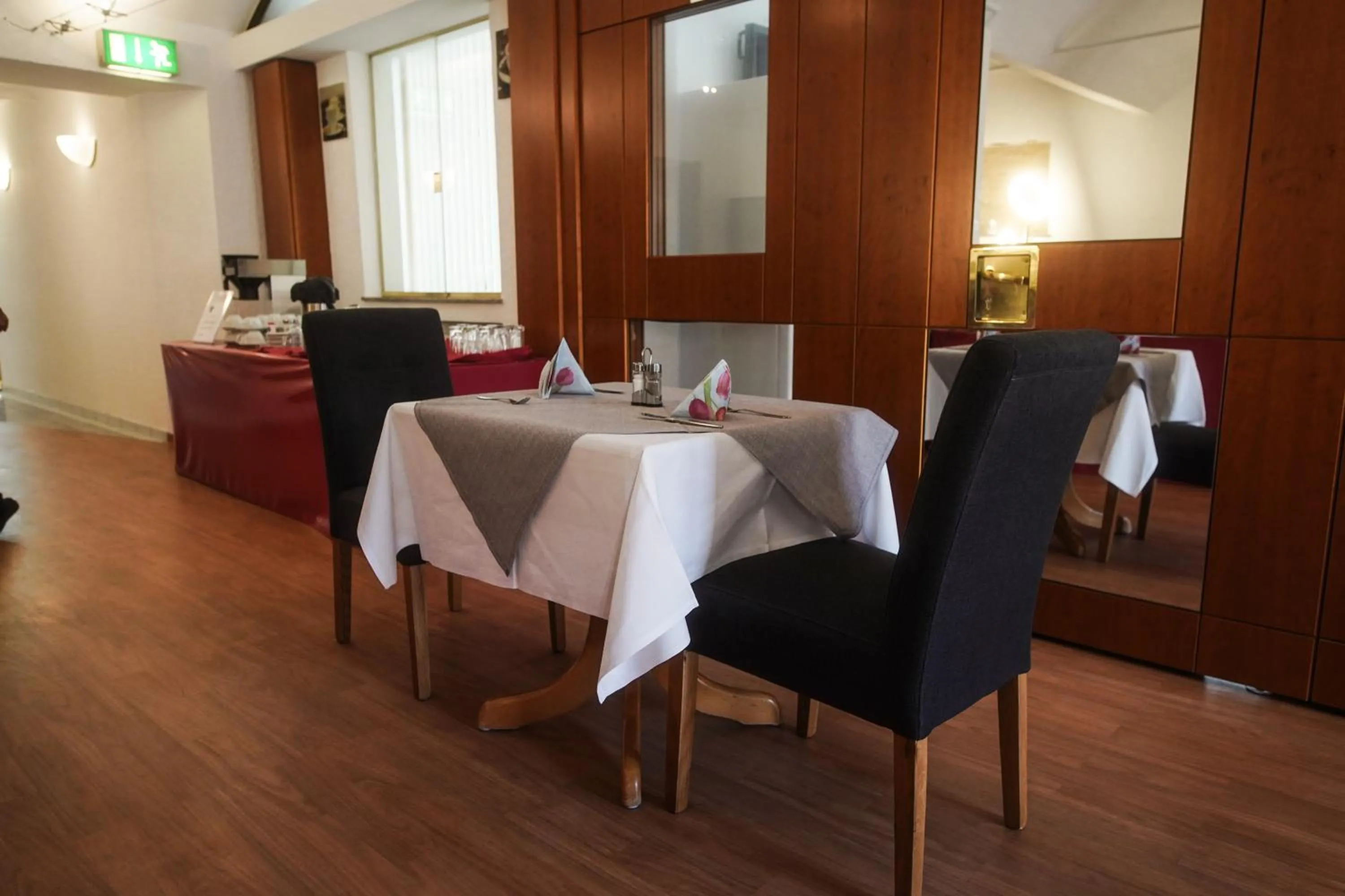 Breakfast in Hotel Erlenbacher Hof