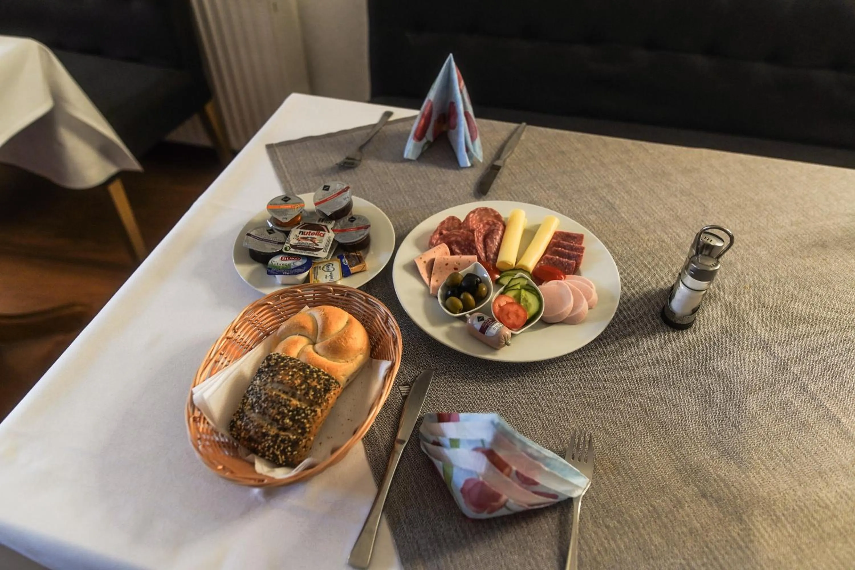 Breakfast in Hotel Erlenbacher Hof