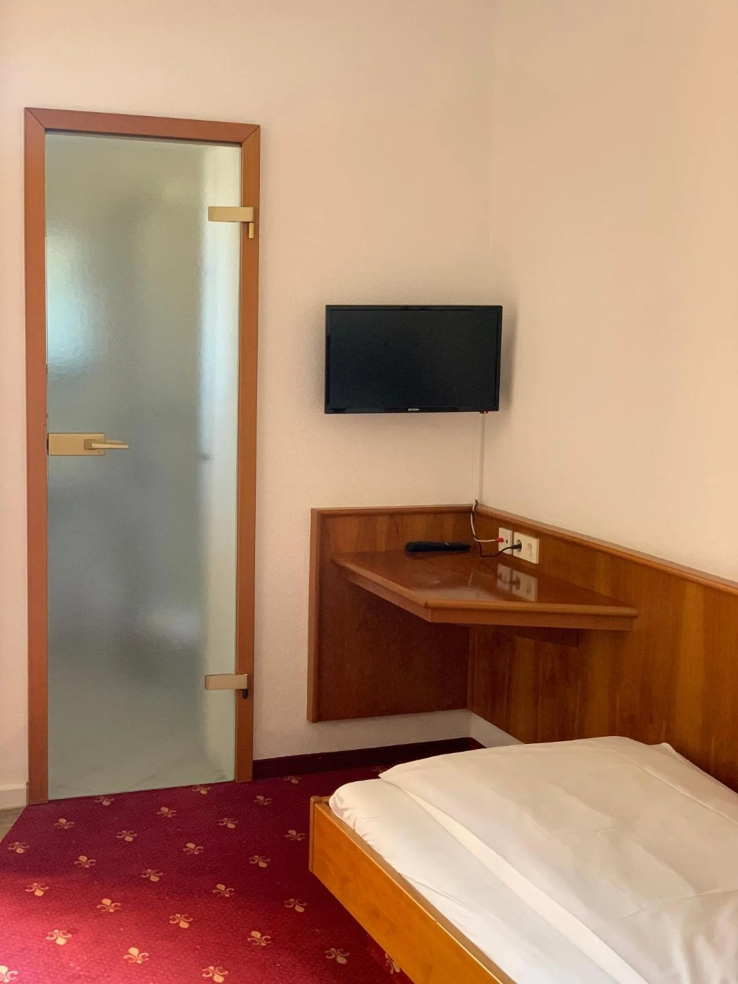 TV and multimedia, Bed in Hotel Erlenbacher Hof