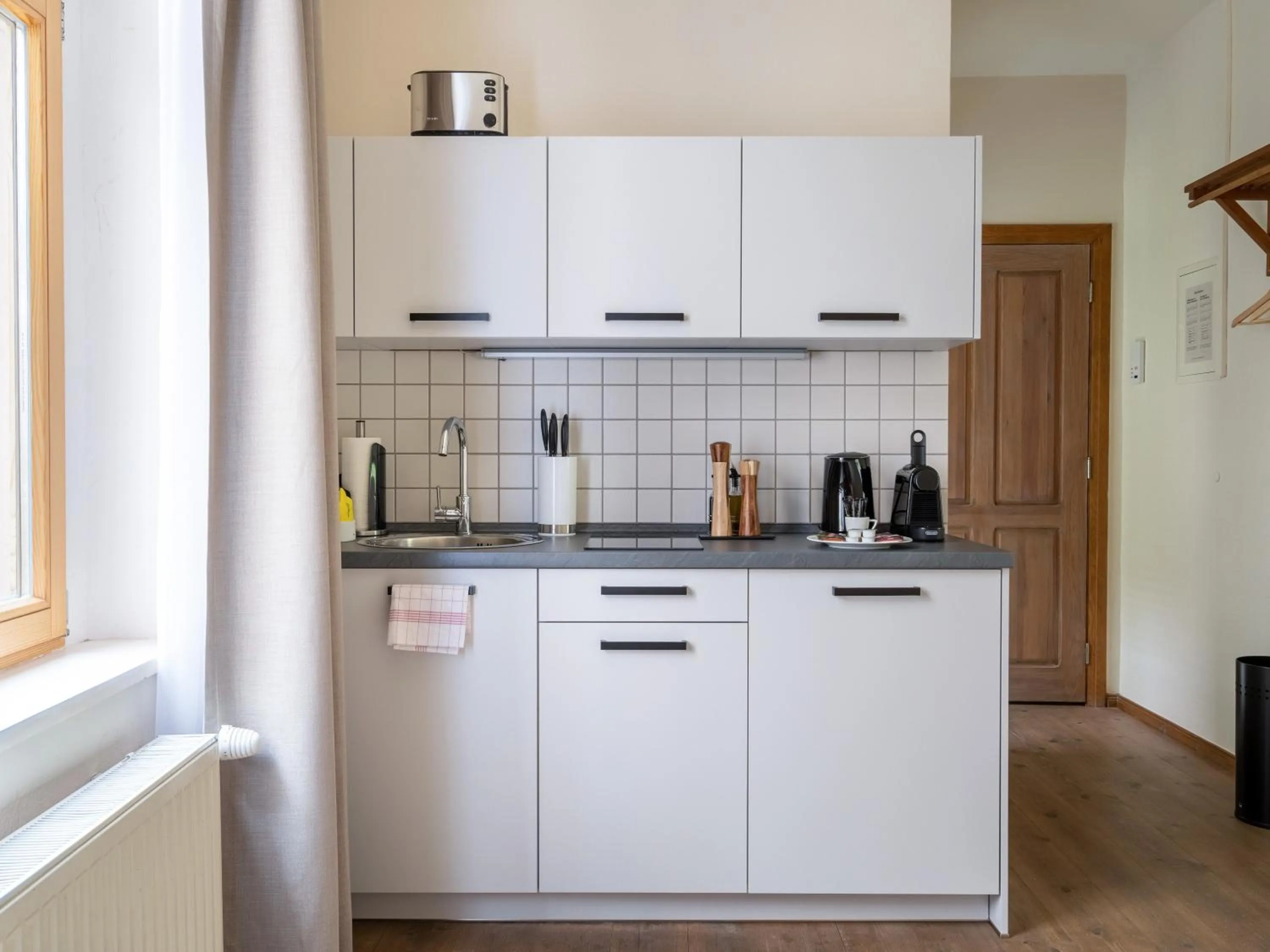 Kitchen or kitchenette in Schoenhouse Avenue - Digital Access