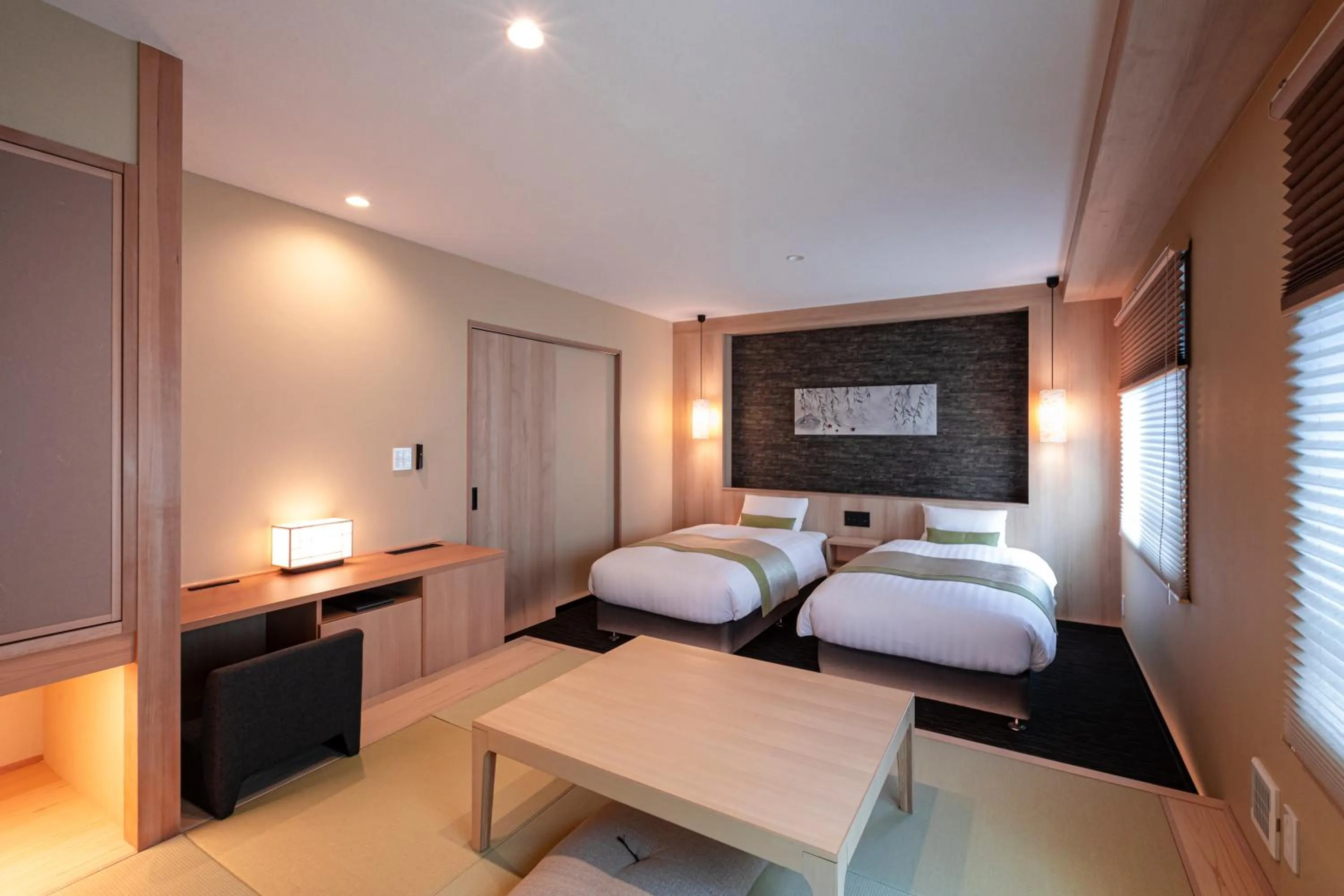 Photo of the whole room, Bed in Rinn Shirakawa South