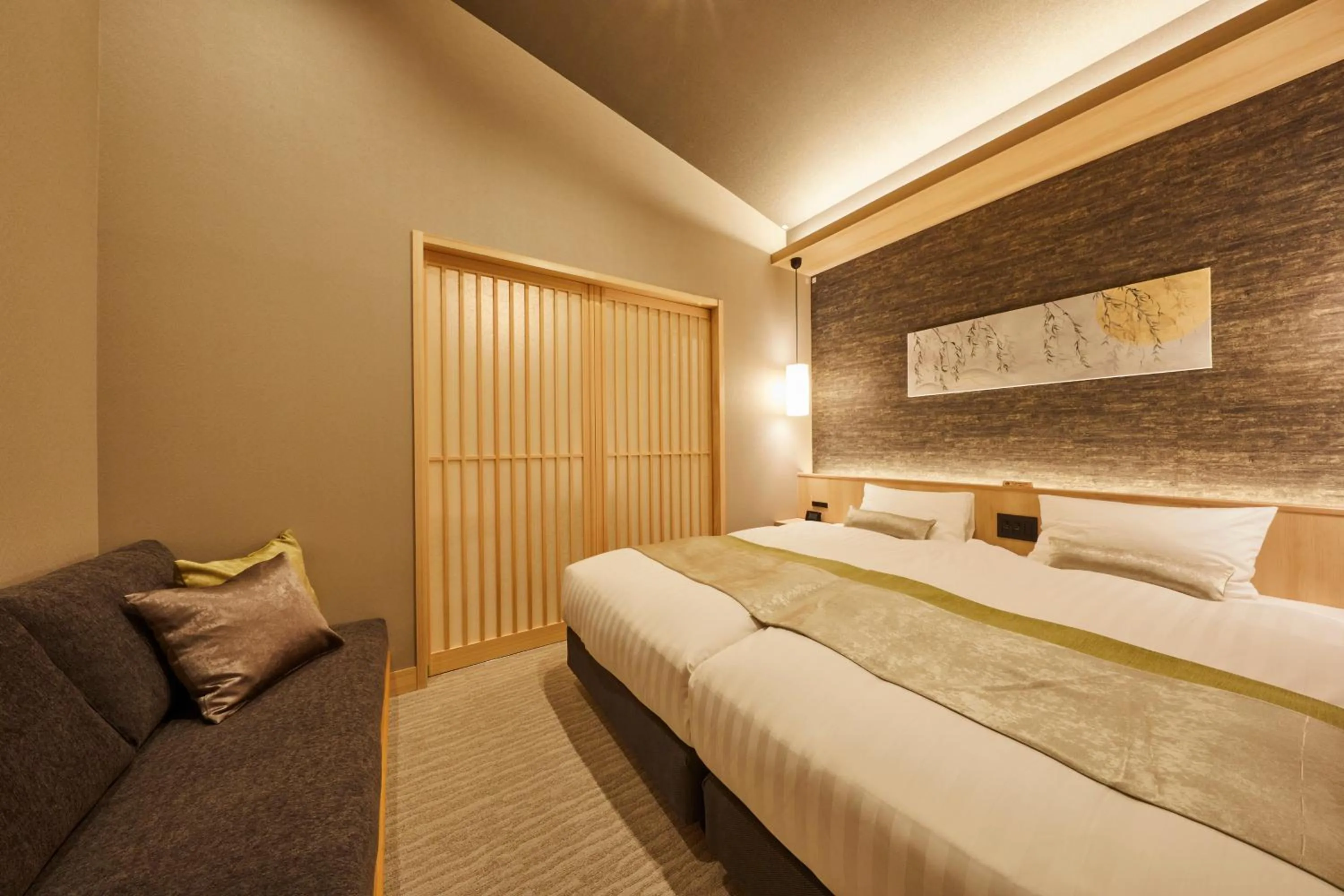 Bedroom, Bed in Rinn Shirakawa South