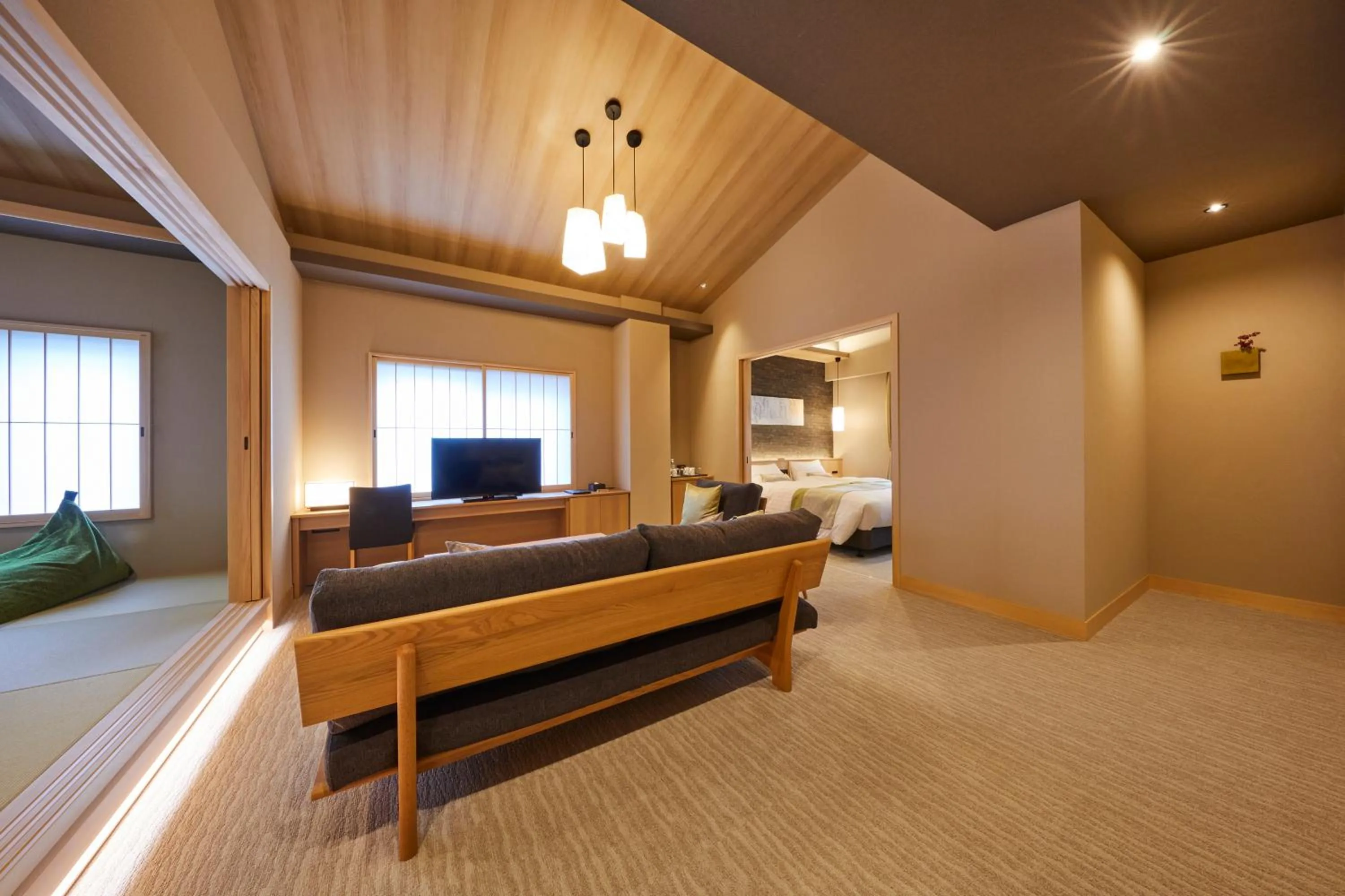 Photo of the whole room in Rinn Shirakawa South