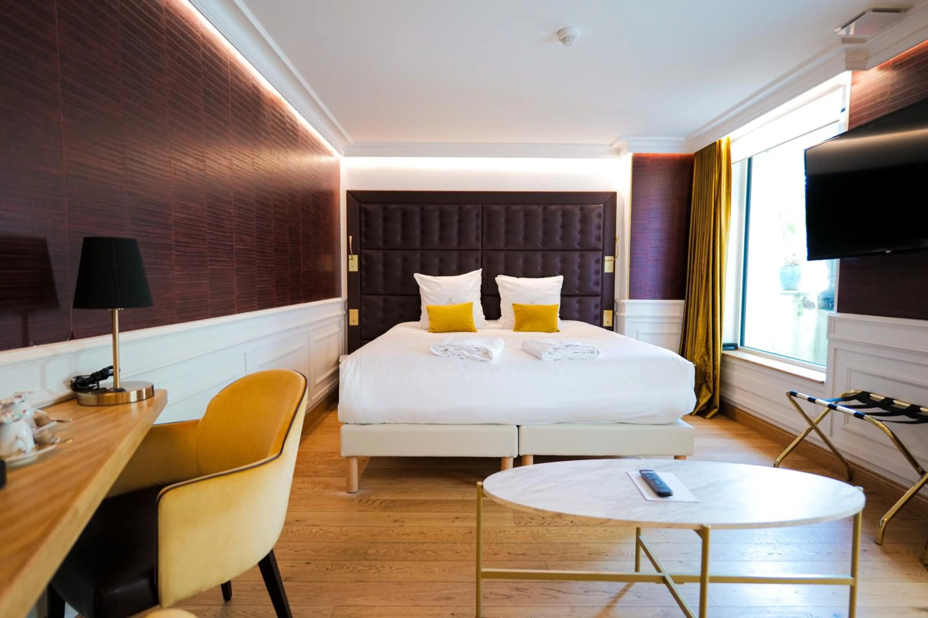 TV and multimedia, Bed in Hôtel Merveilleux Côté Mer