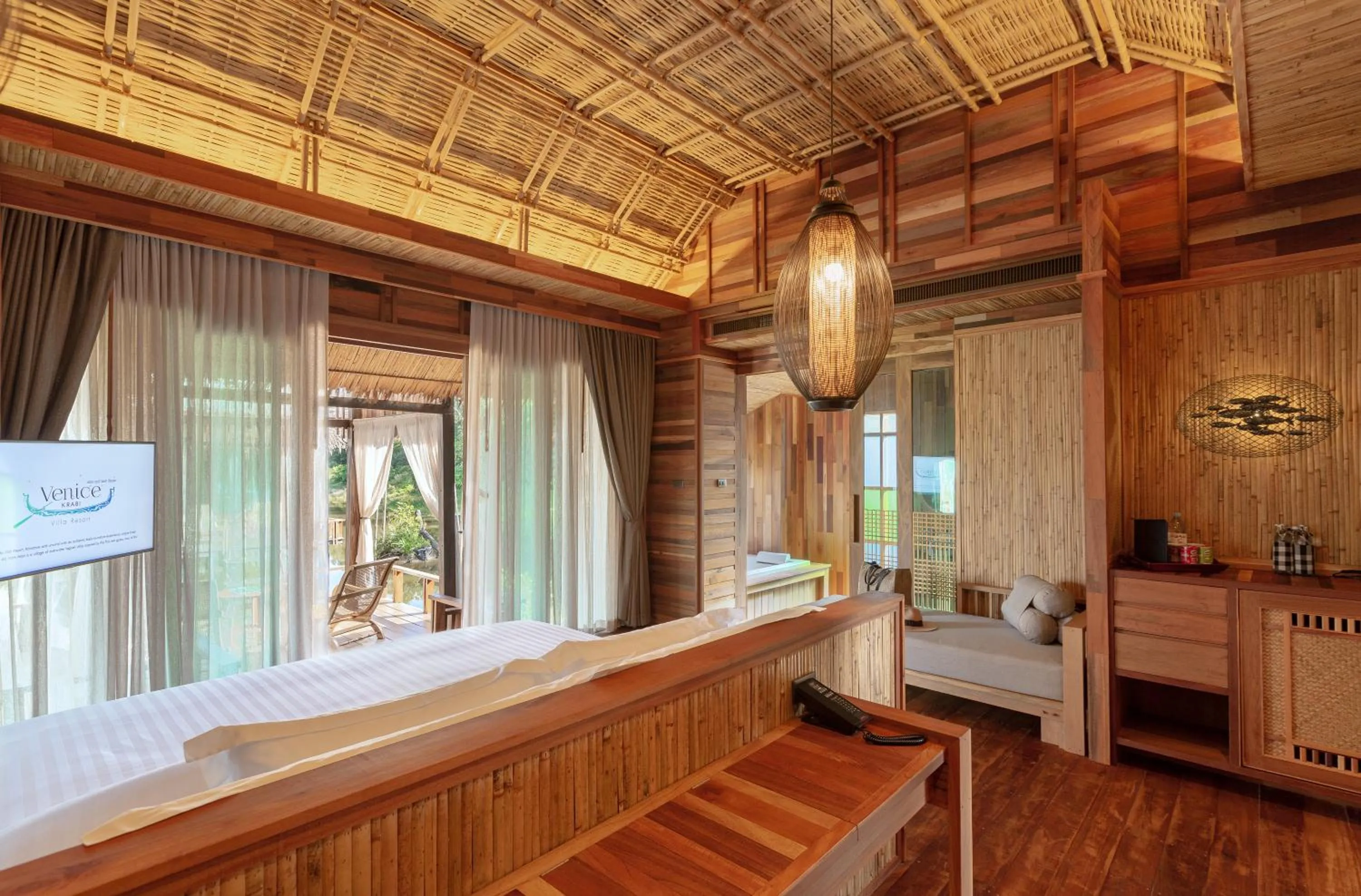 Bed in Venice Krabi Villa Resort