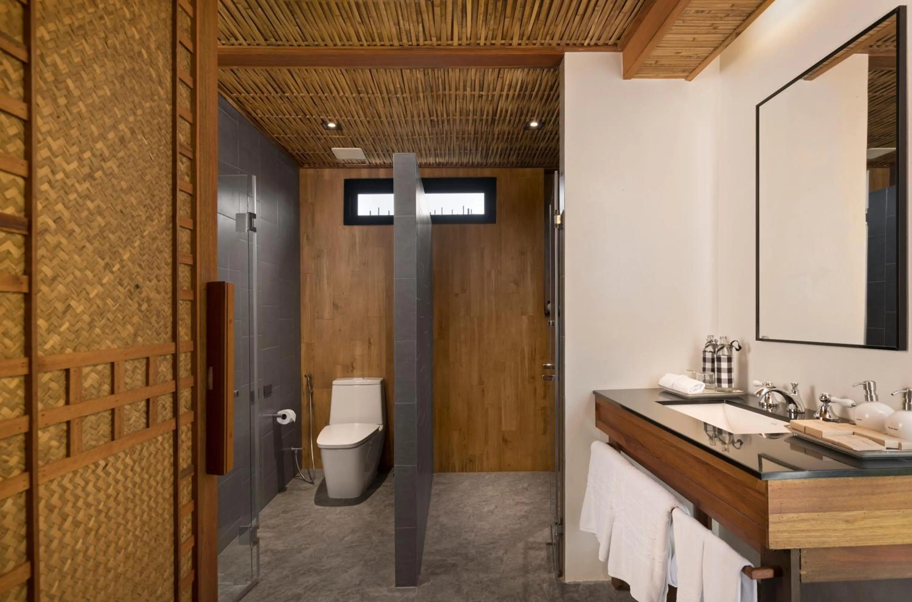 Toilet in Venice Krabi Villa Resort