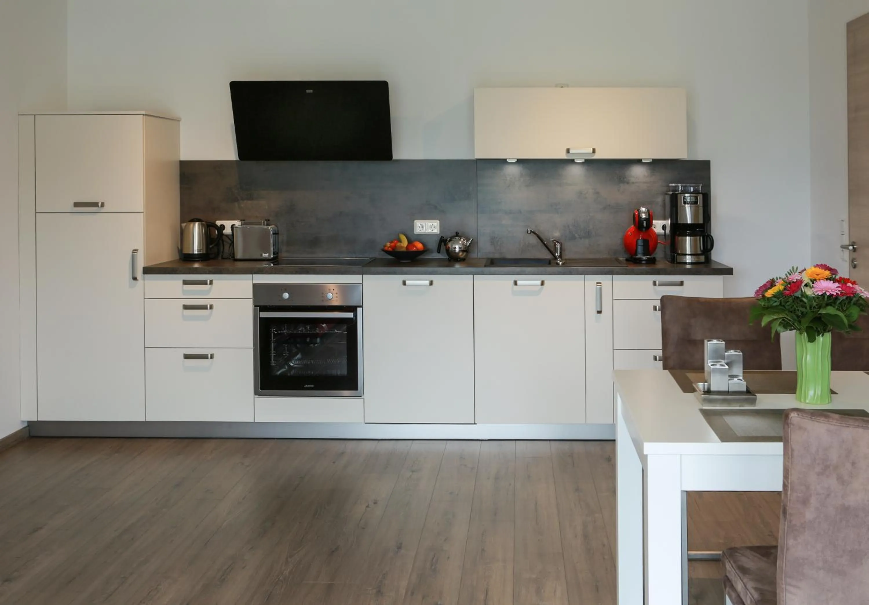 Kitchen or kitchenette in Rüters Parkhotel