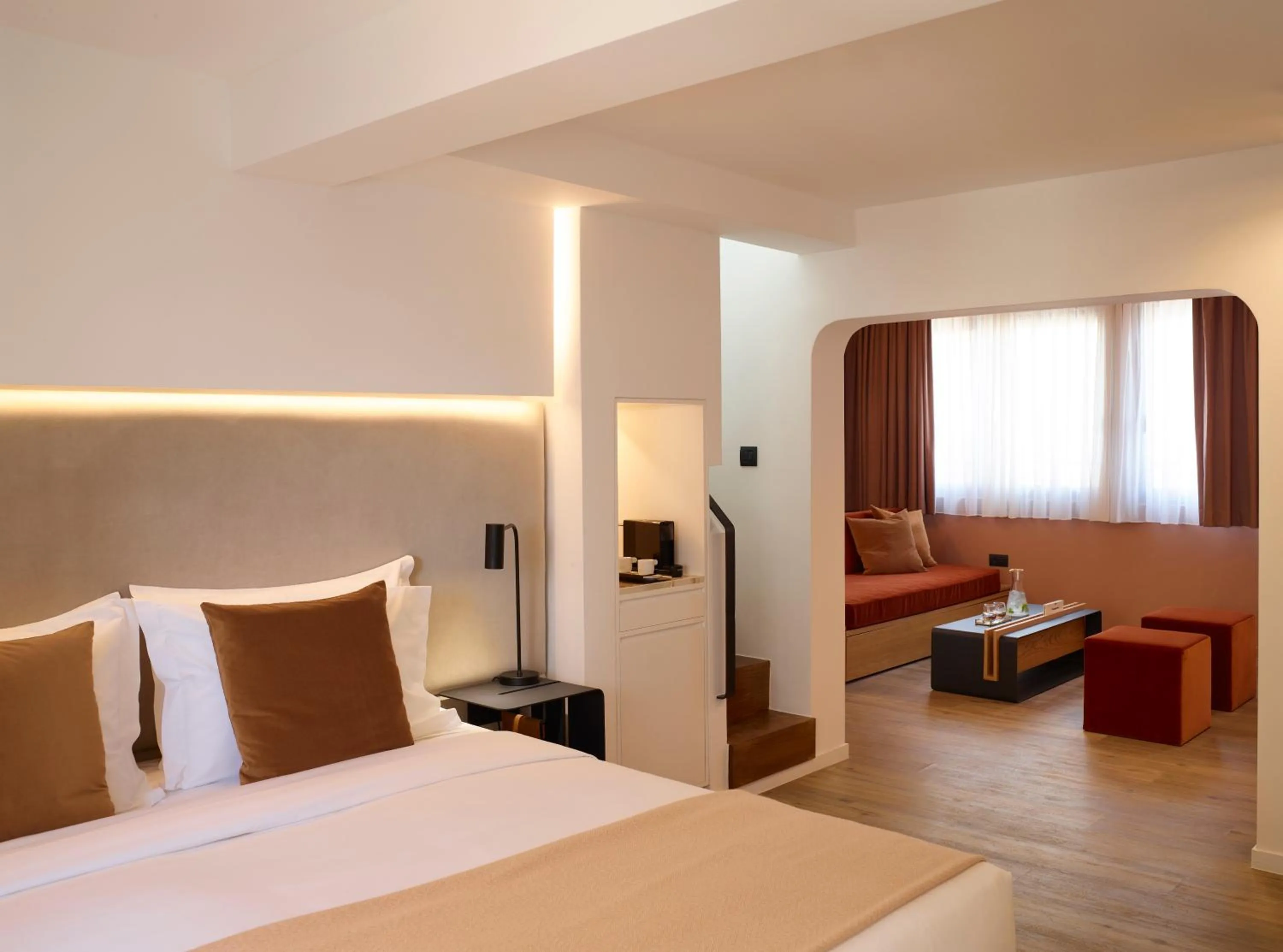 Photo of the whole room, Bed in The Marblous Athens