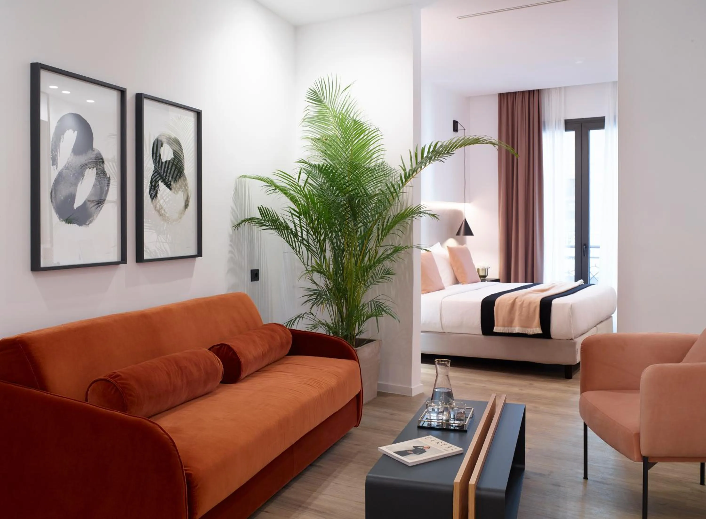 Photo of the whole room, Bed in The Marblous Athens