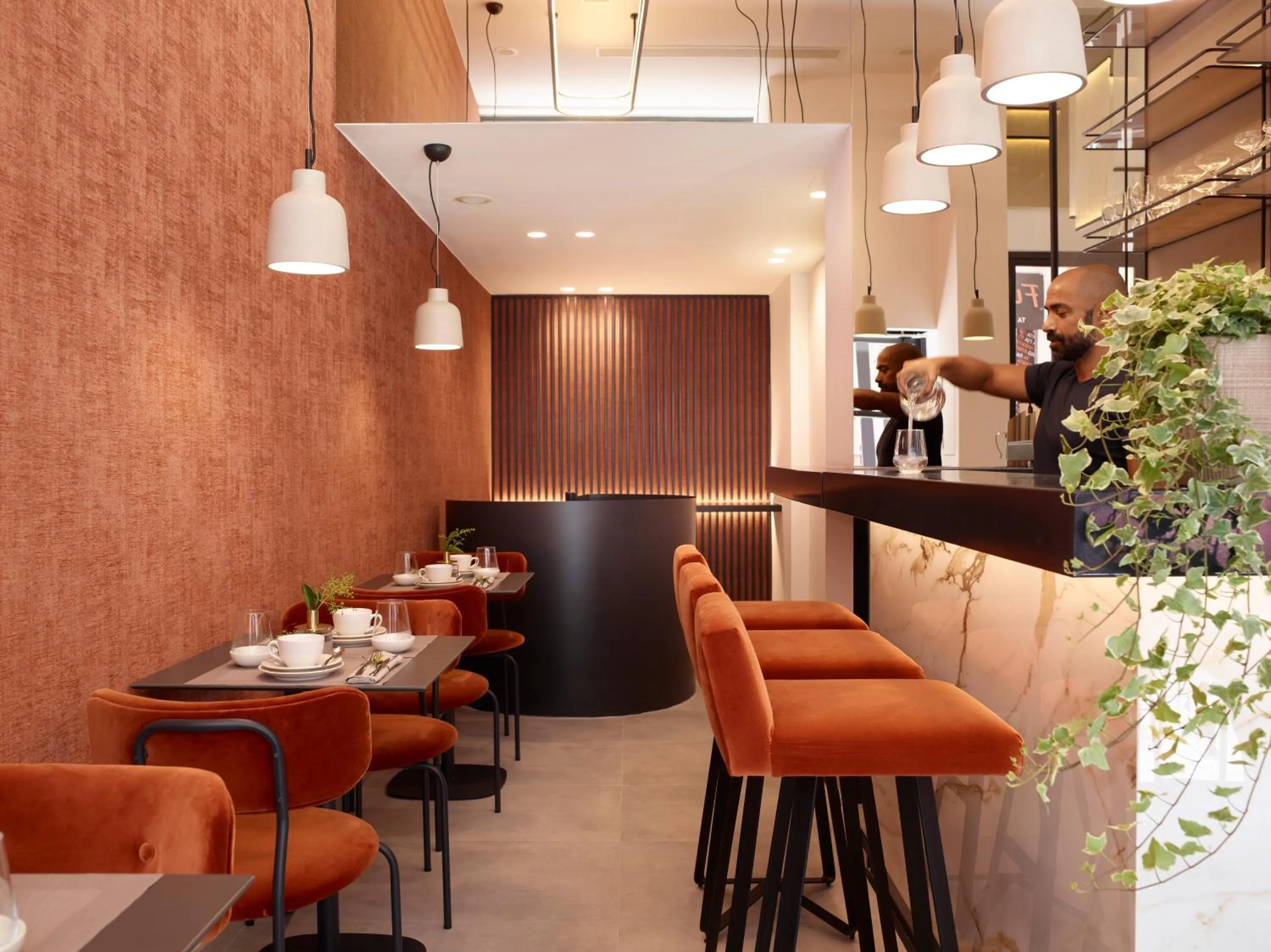 Area and facilities in The Marblous Athens