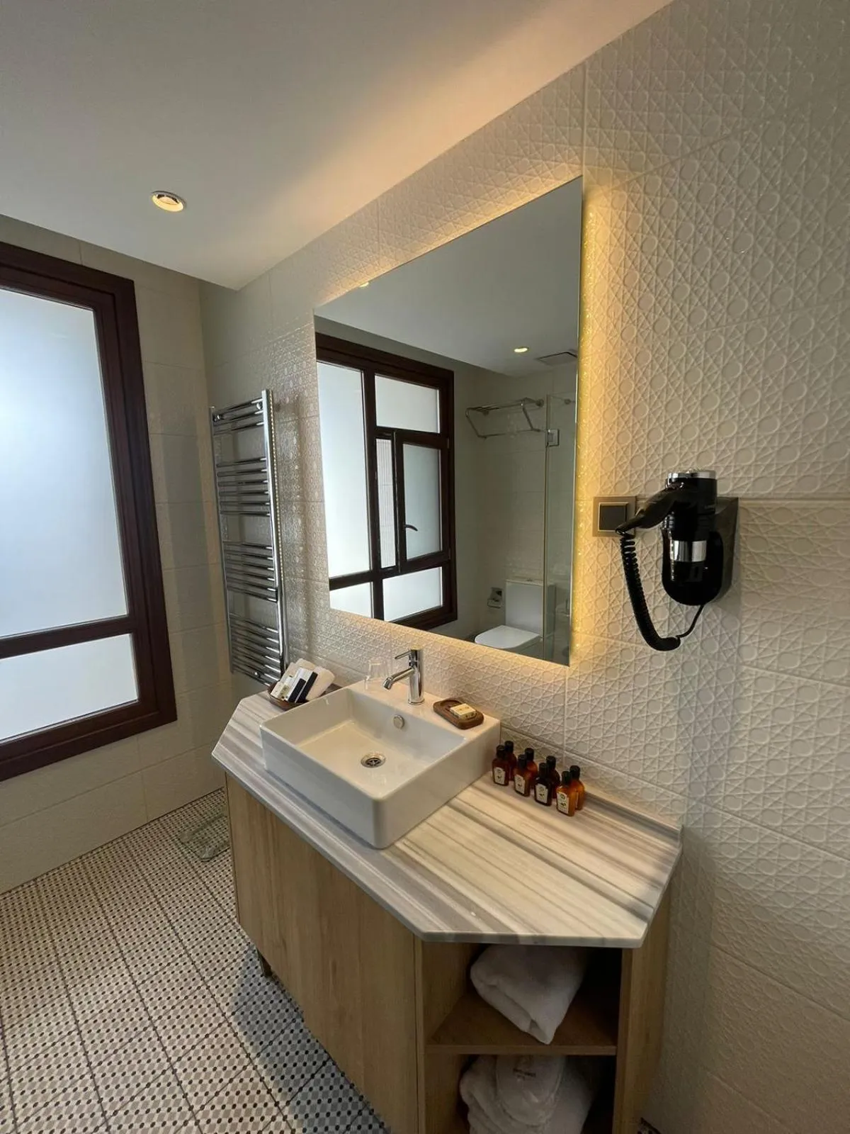 Shower in Grand Sirkeci Hotel