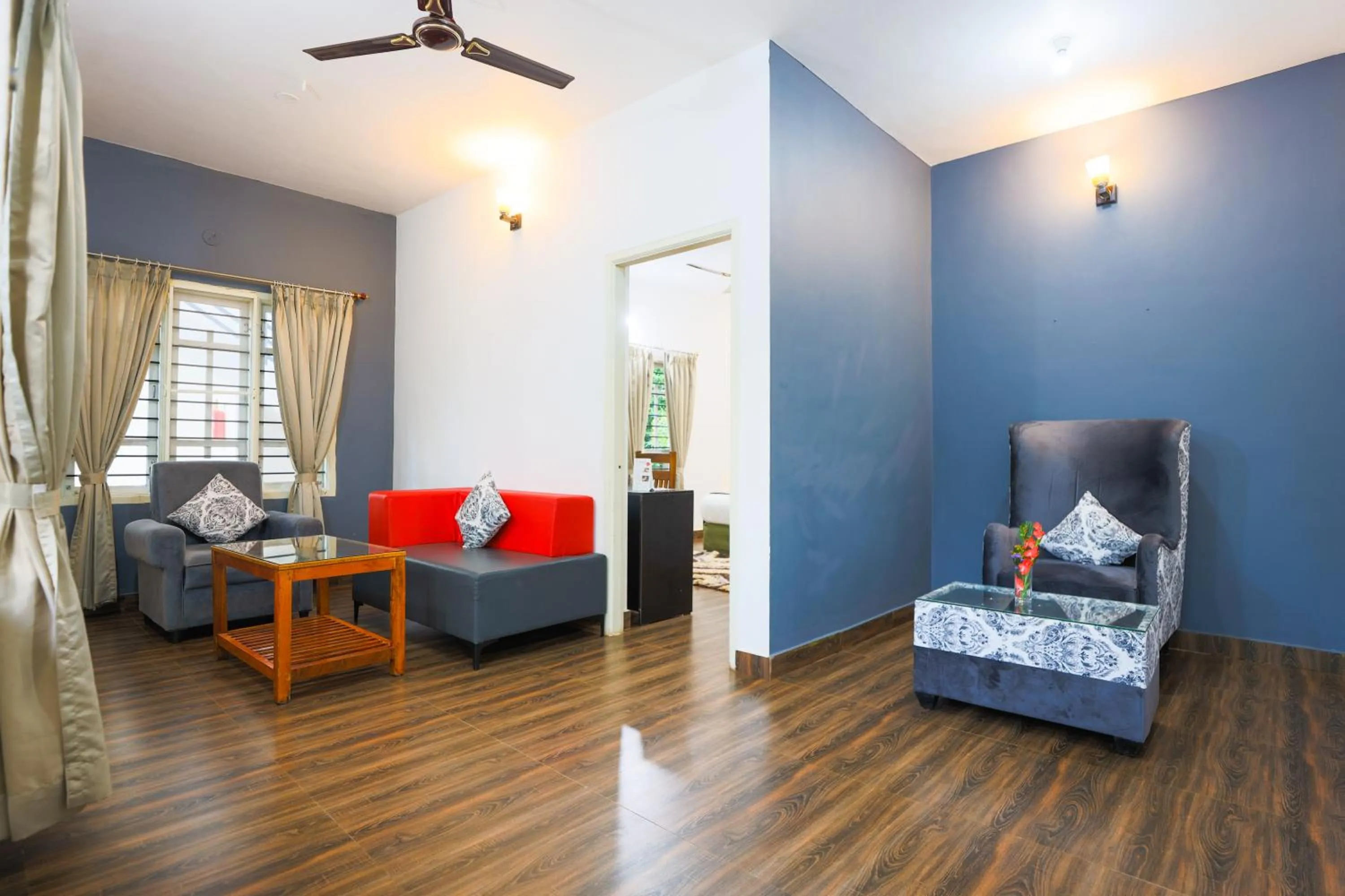 Living room in The Blossom Resort - Chikmagalur