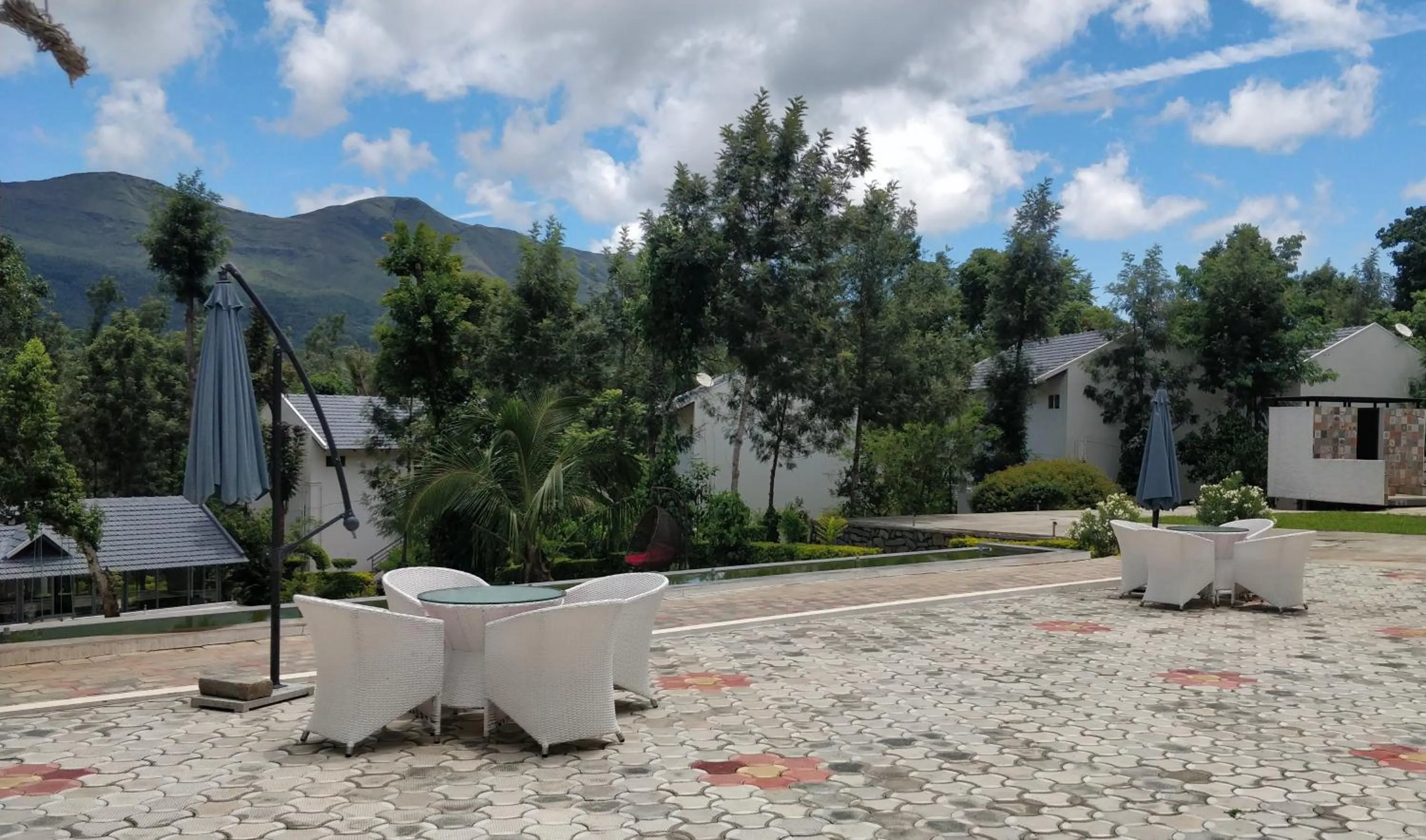 Patio in The Blossom Resort - Chikmagalur