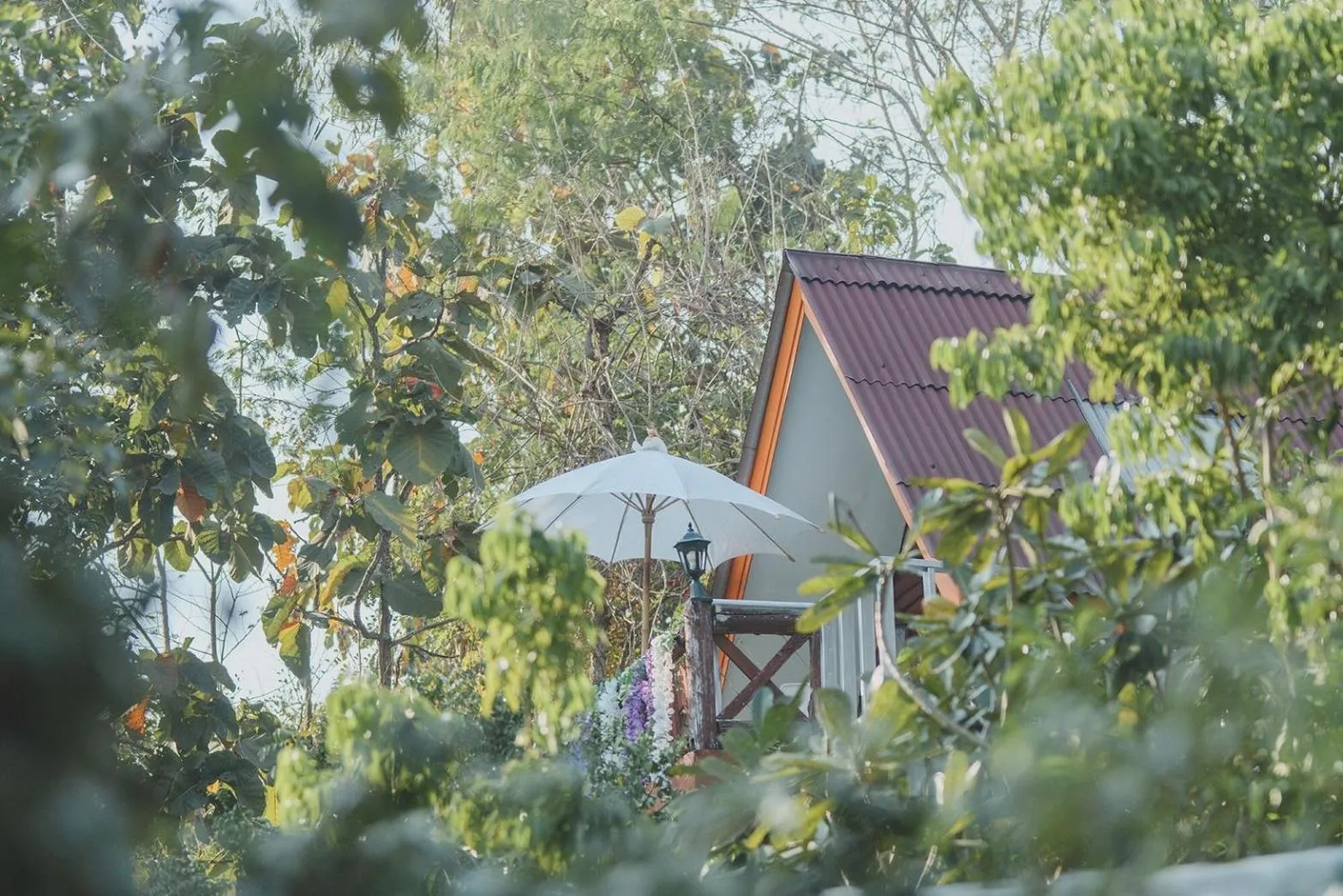 Property building in Baansuan Chomchun