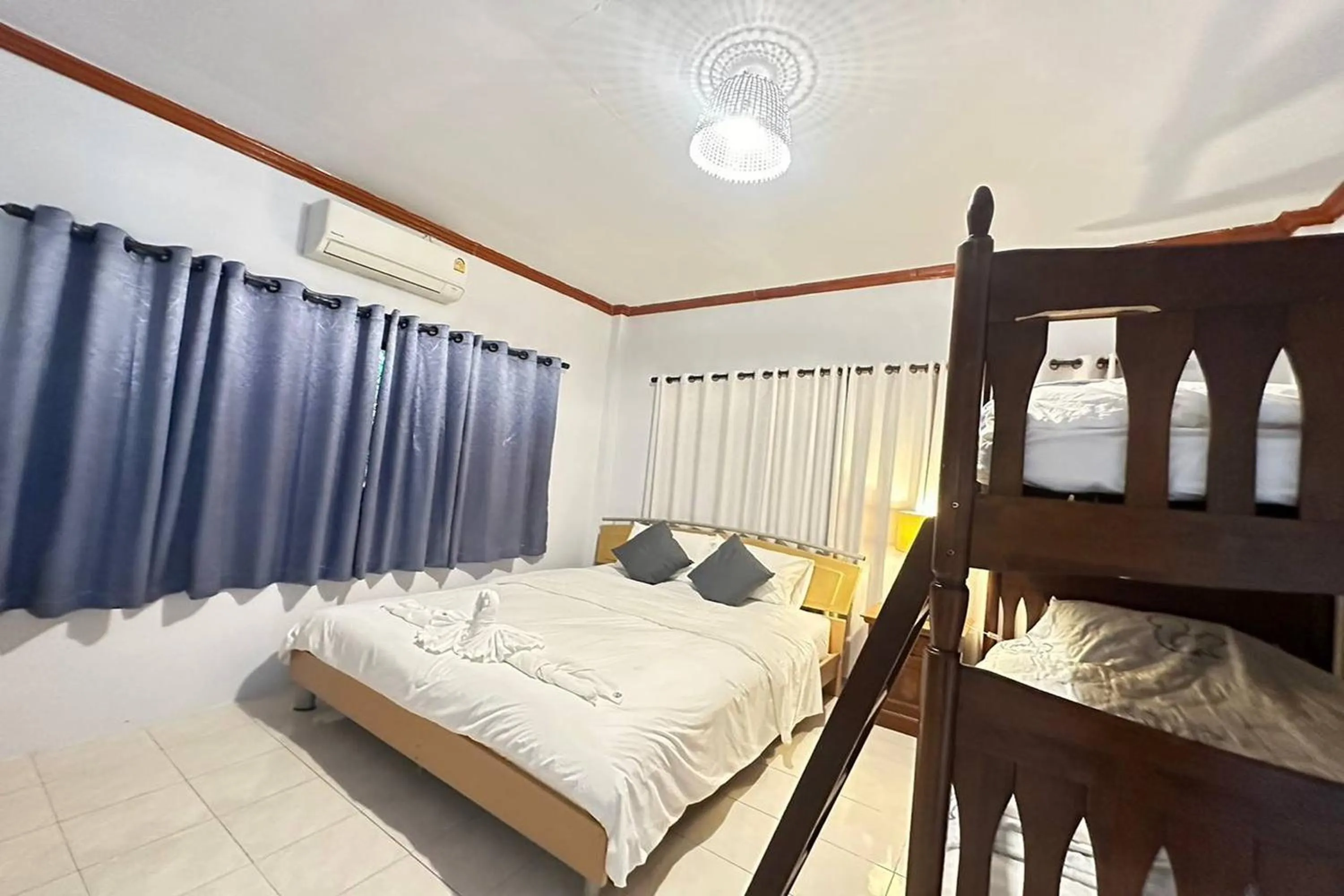 Bedroom, Bed in Baansuan Chomchun